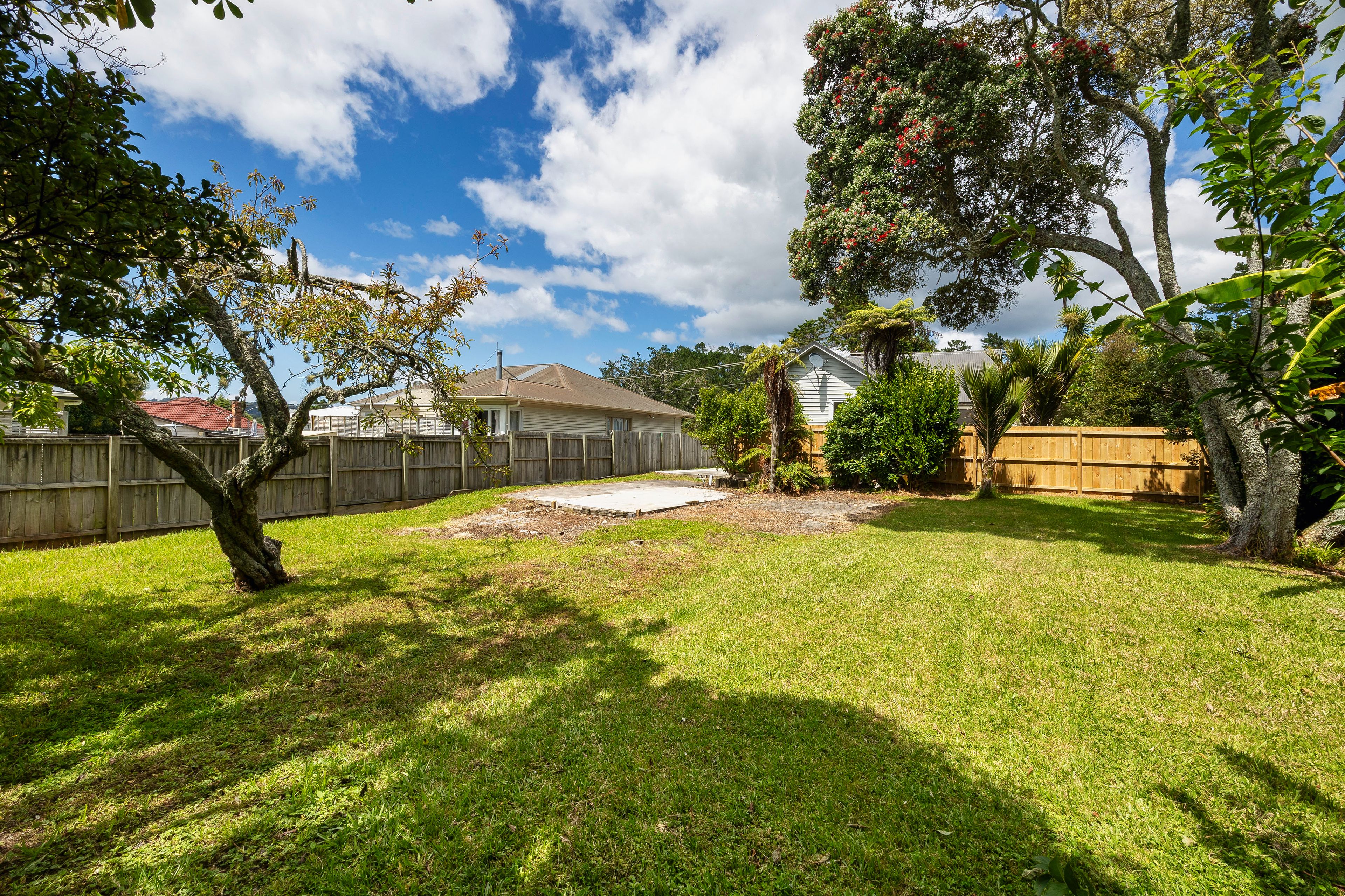 32A Pine Avenue, Henderson, Waitakere City