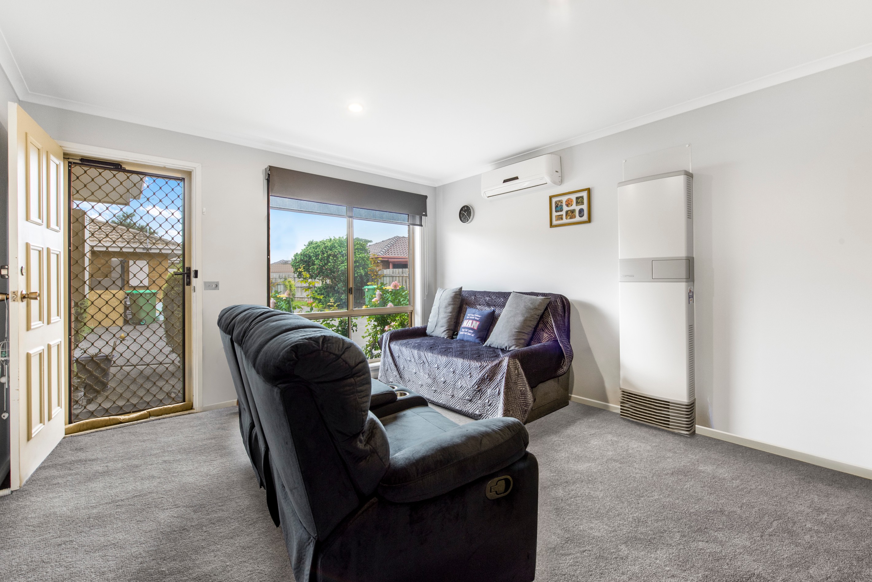 2/3 Osborn Grove, Pakenham, VIC 3810