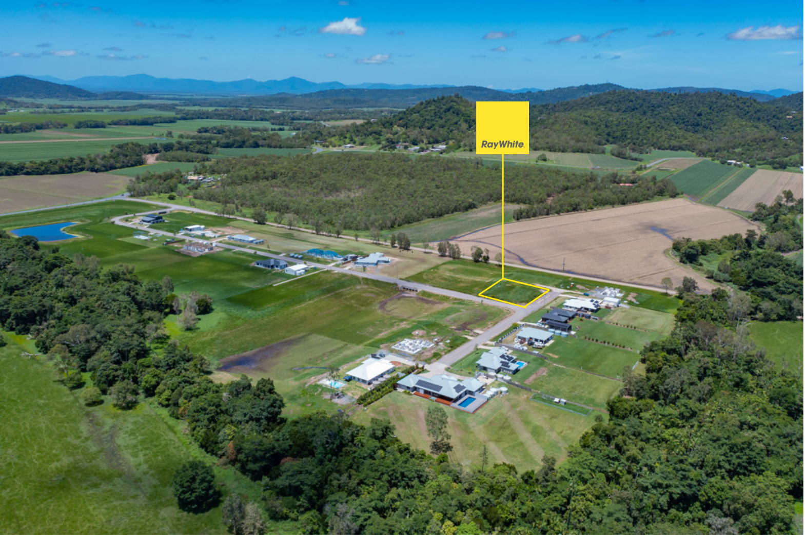4 Sugar Lane, Cannon Valley QLD 4800