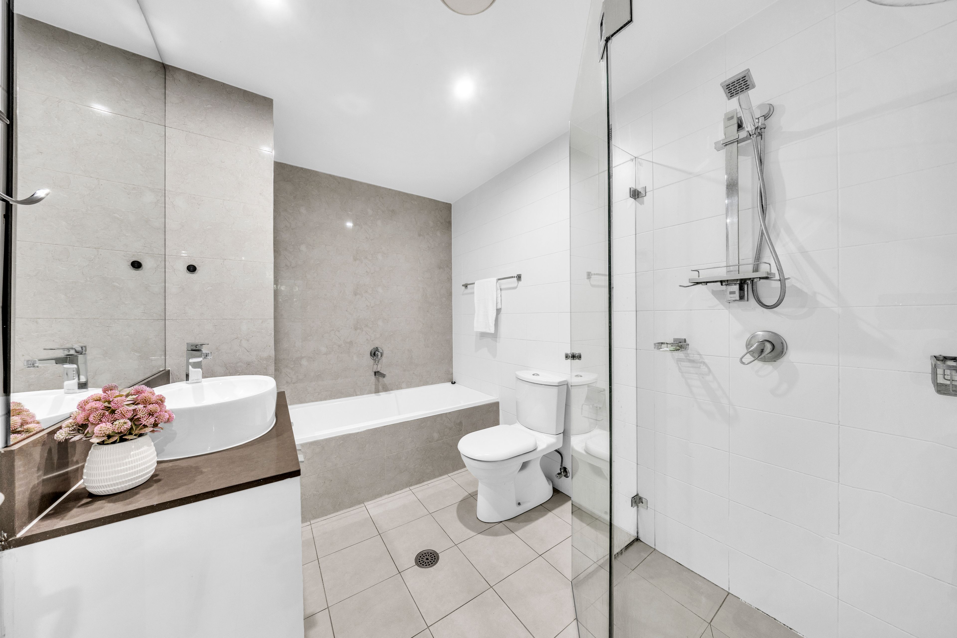141/310 Wattle Street — photo 5 of 16