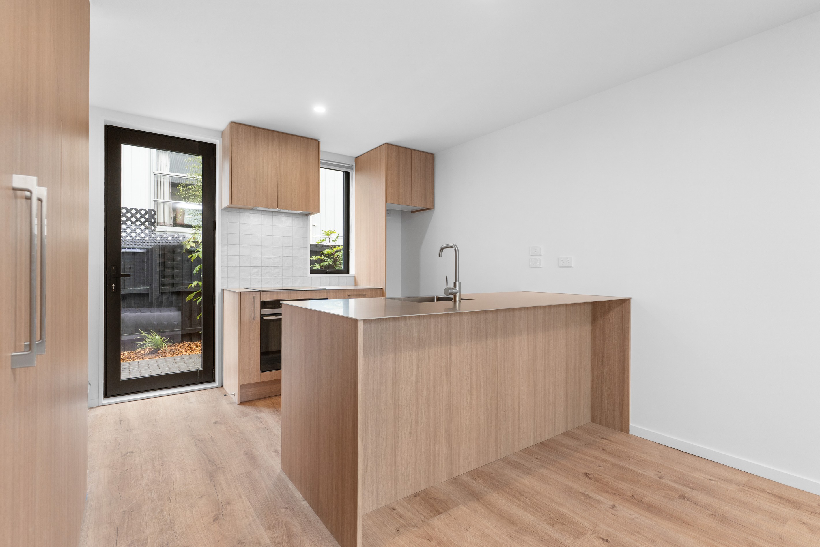 4/7 Grove Road, Addington, Christchurch City