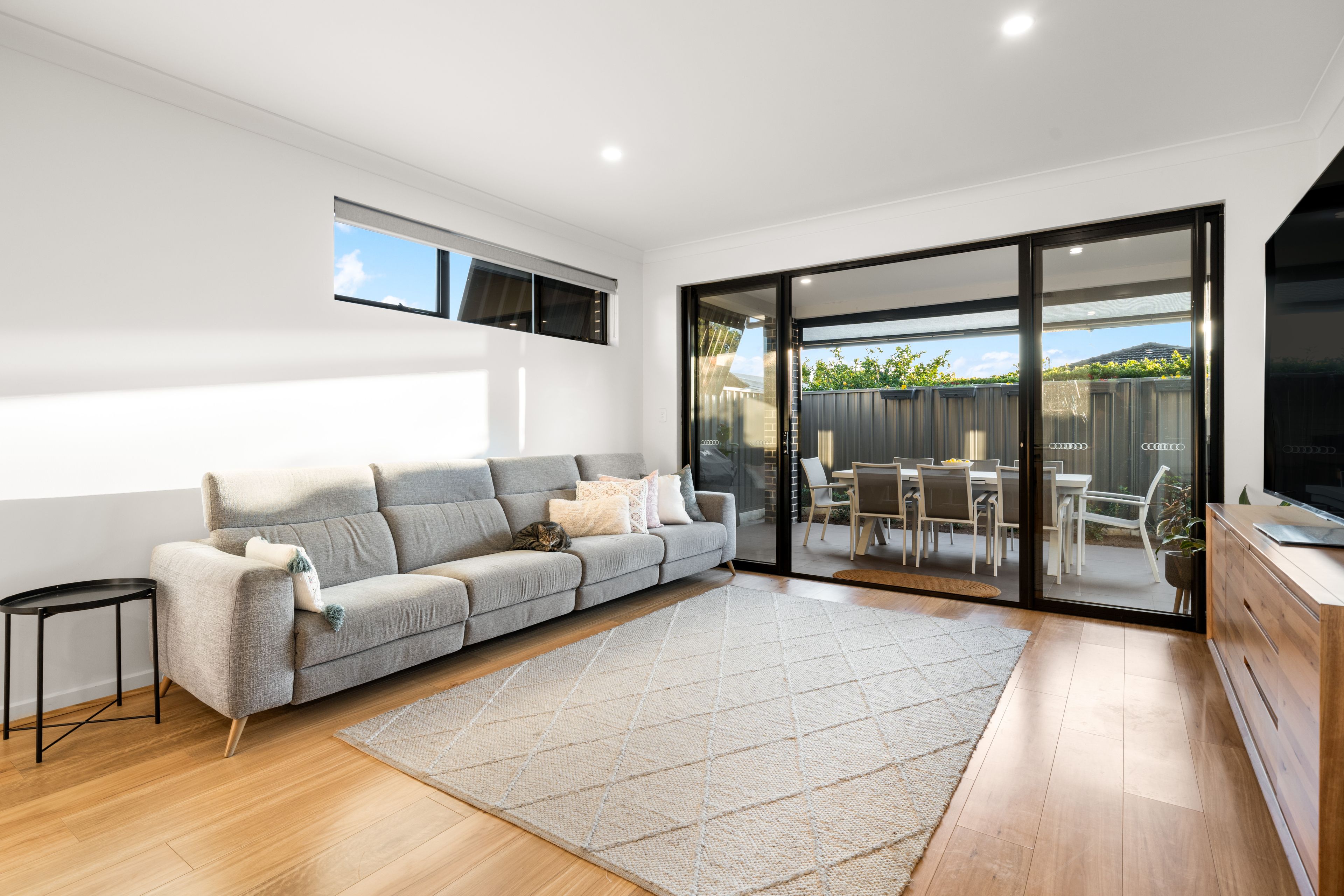 2/34A James Street — photo 11 of 28