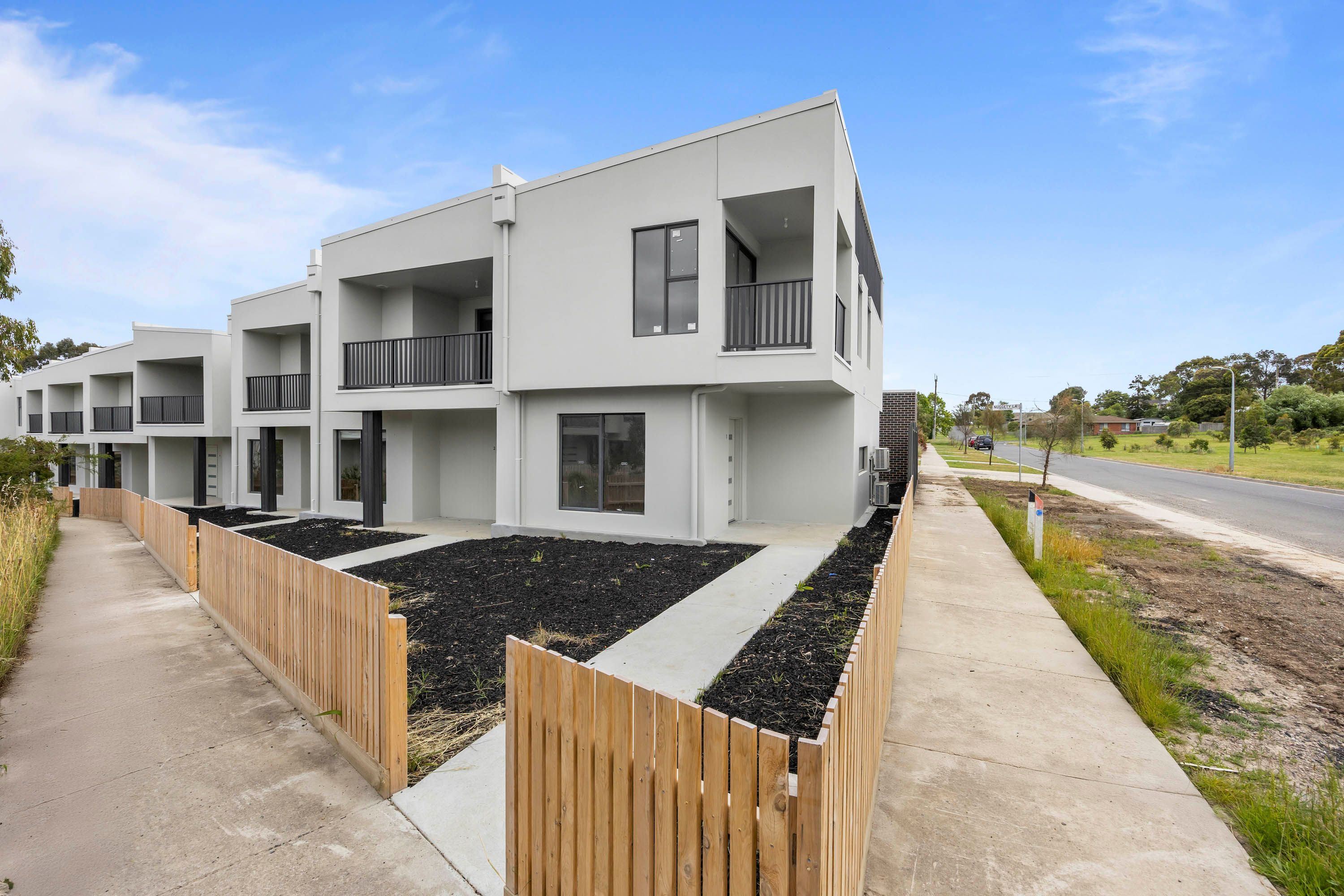 1 Nuggety Lane, Canadian, VIC 3350