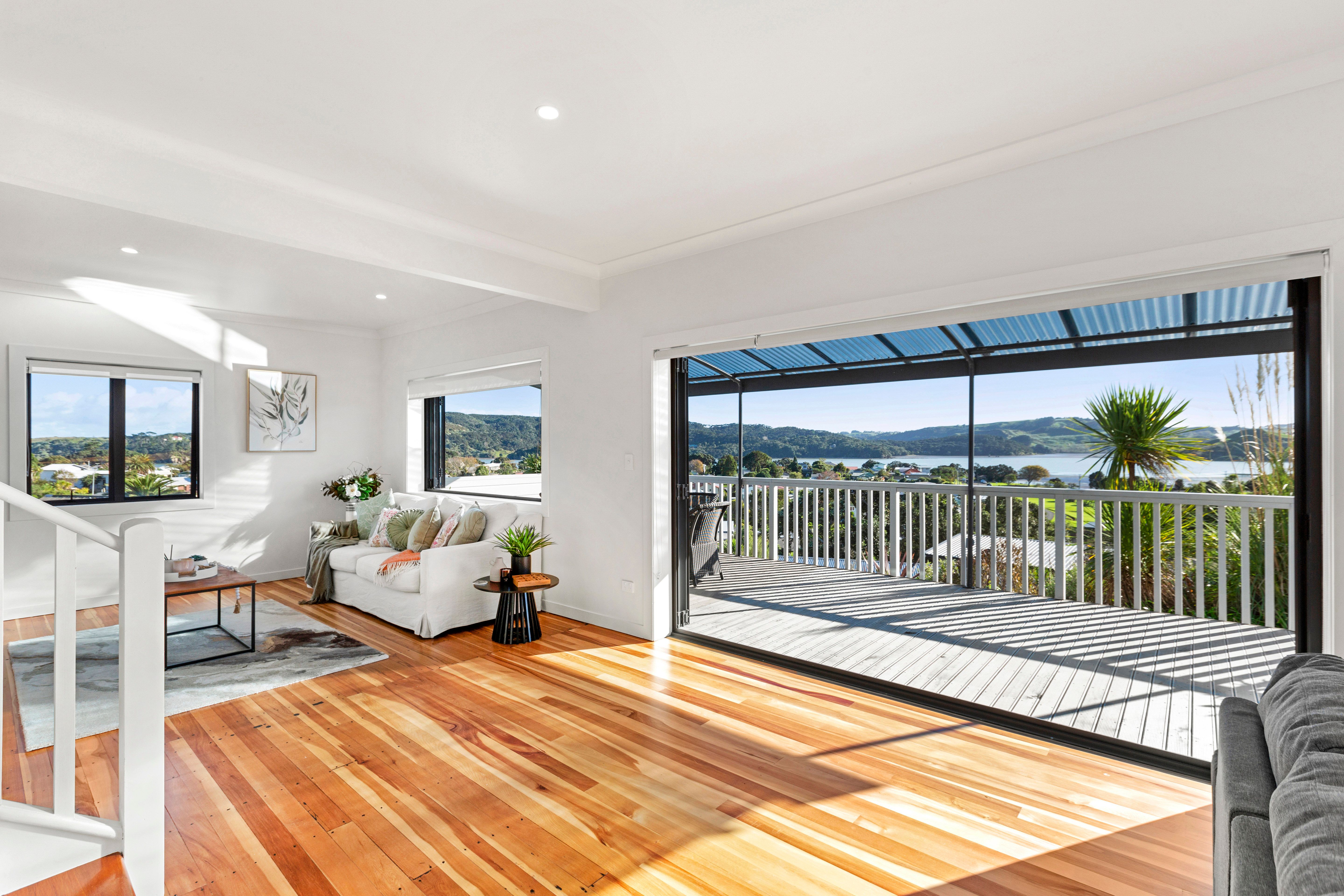 35 Long Street, Raglan, Waikato District