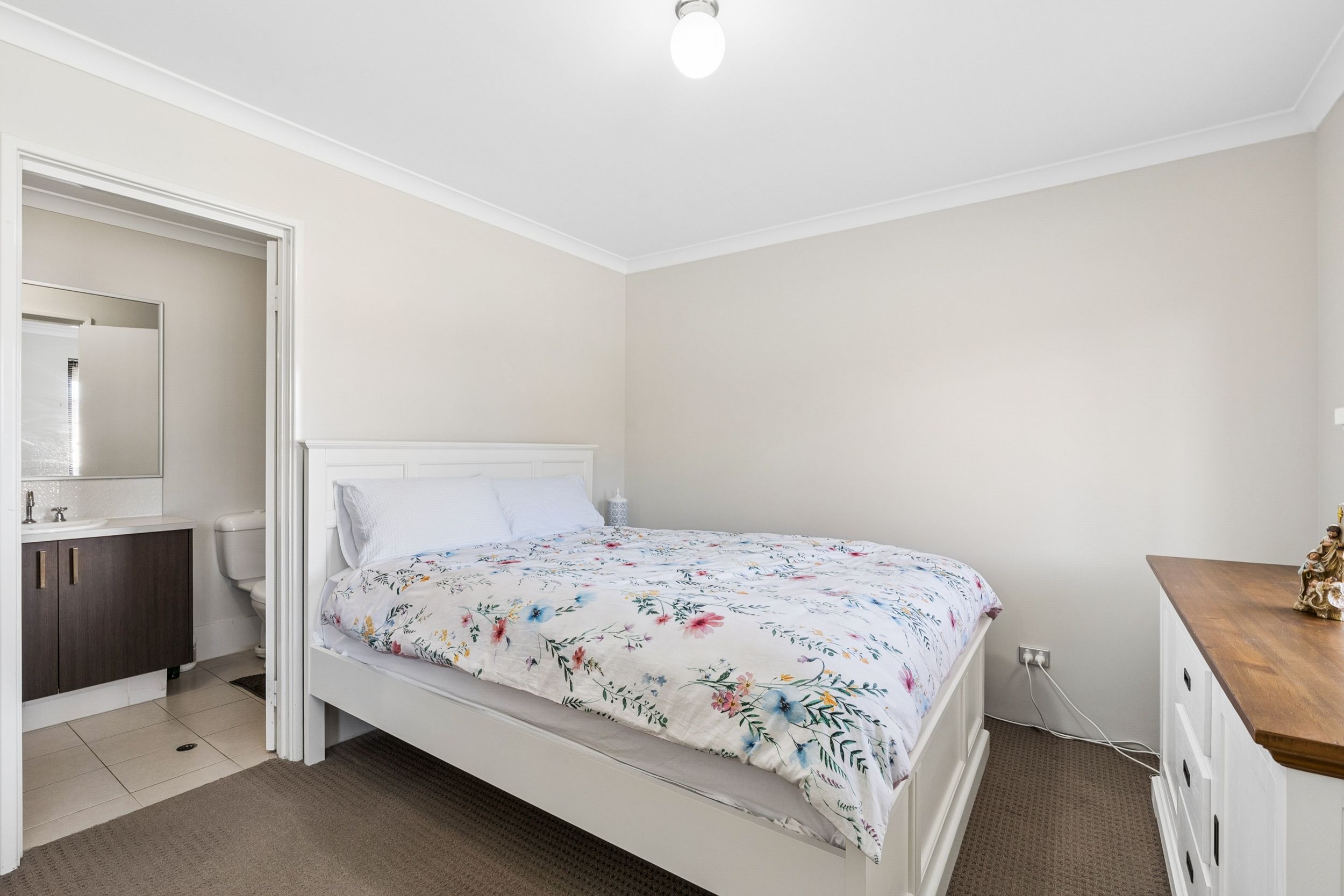1/42 Loton Avenue — photo 3 of 18