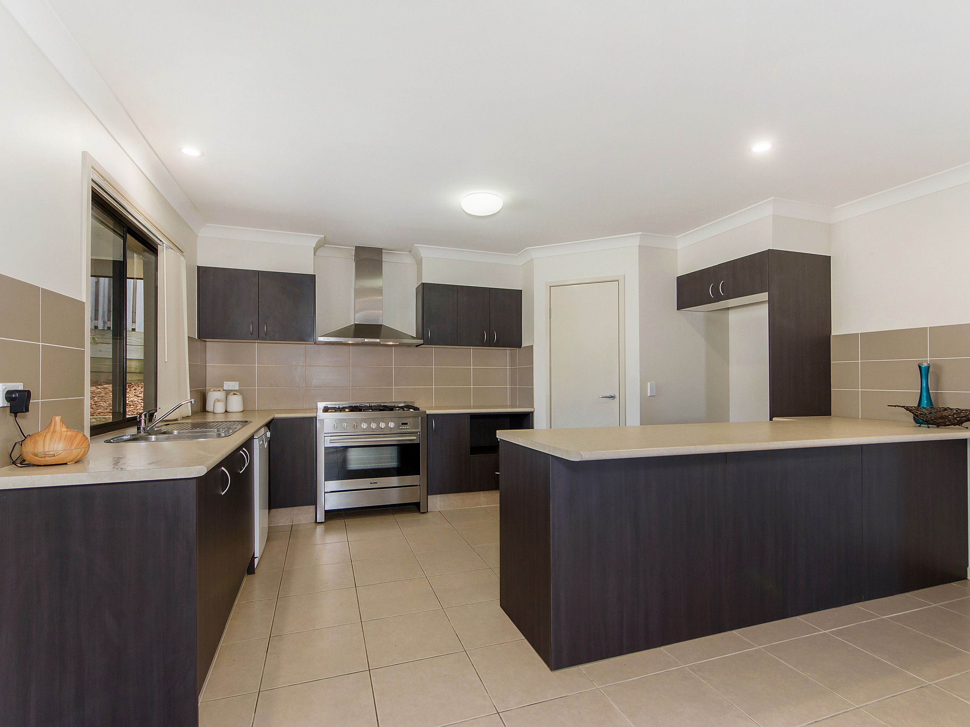 33 Summerlea Crescent, Ormeau, QLD 4208