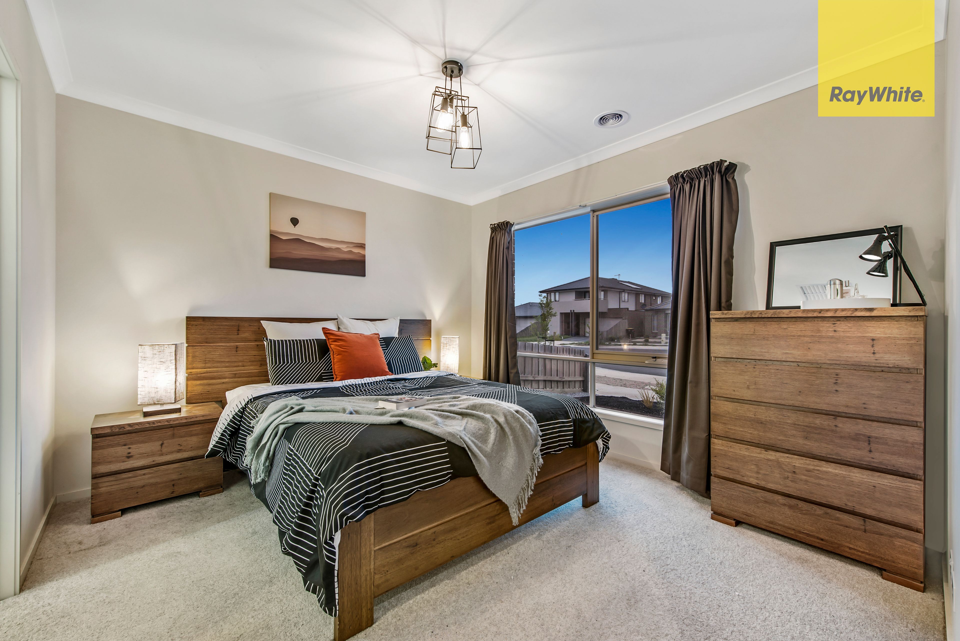 40 Hardware Lane, Taylors Hill, VIC 3037