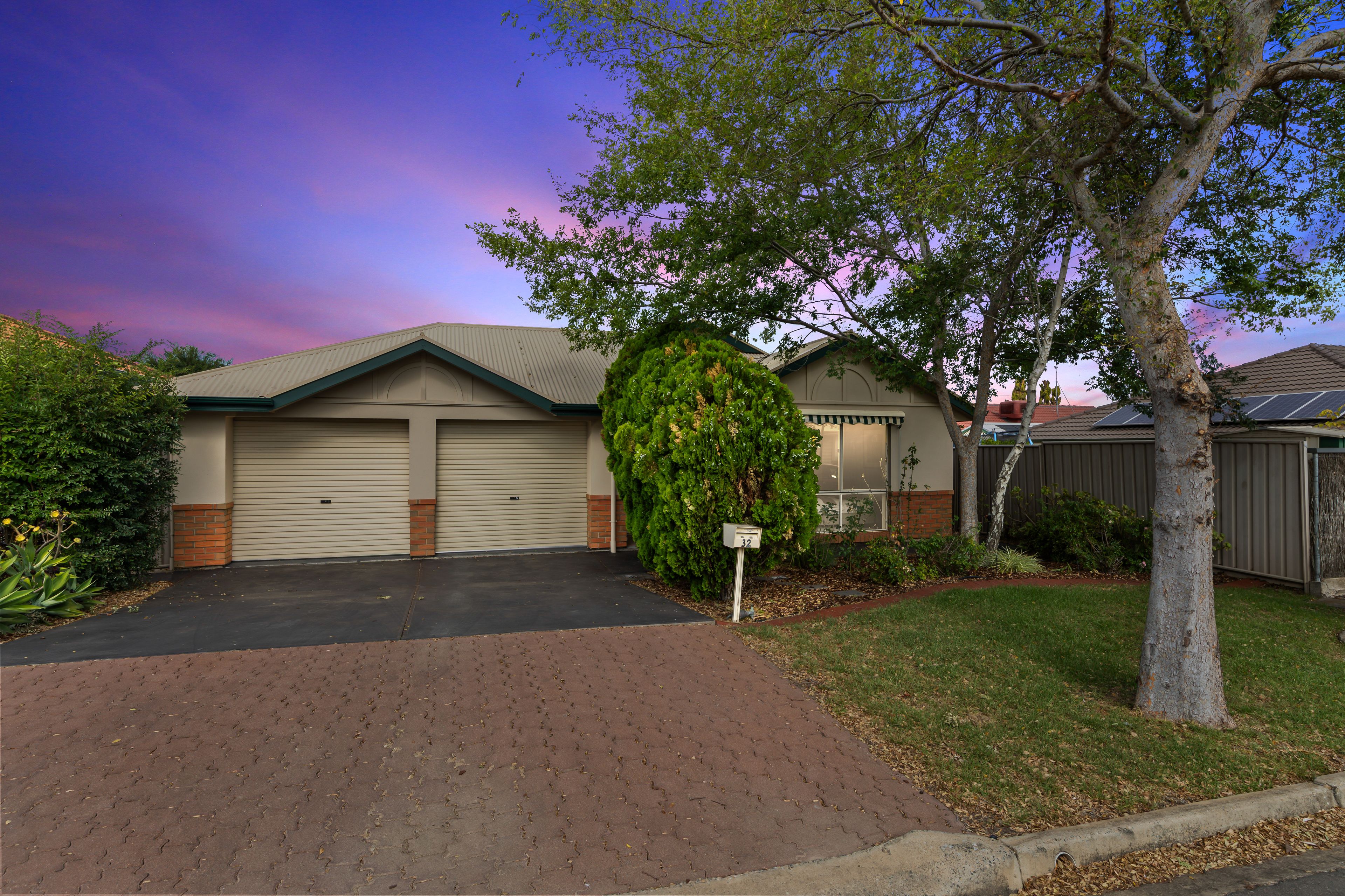32 Saltram Parade, Oakden SA 5086