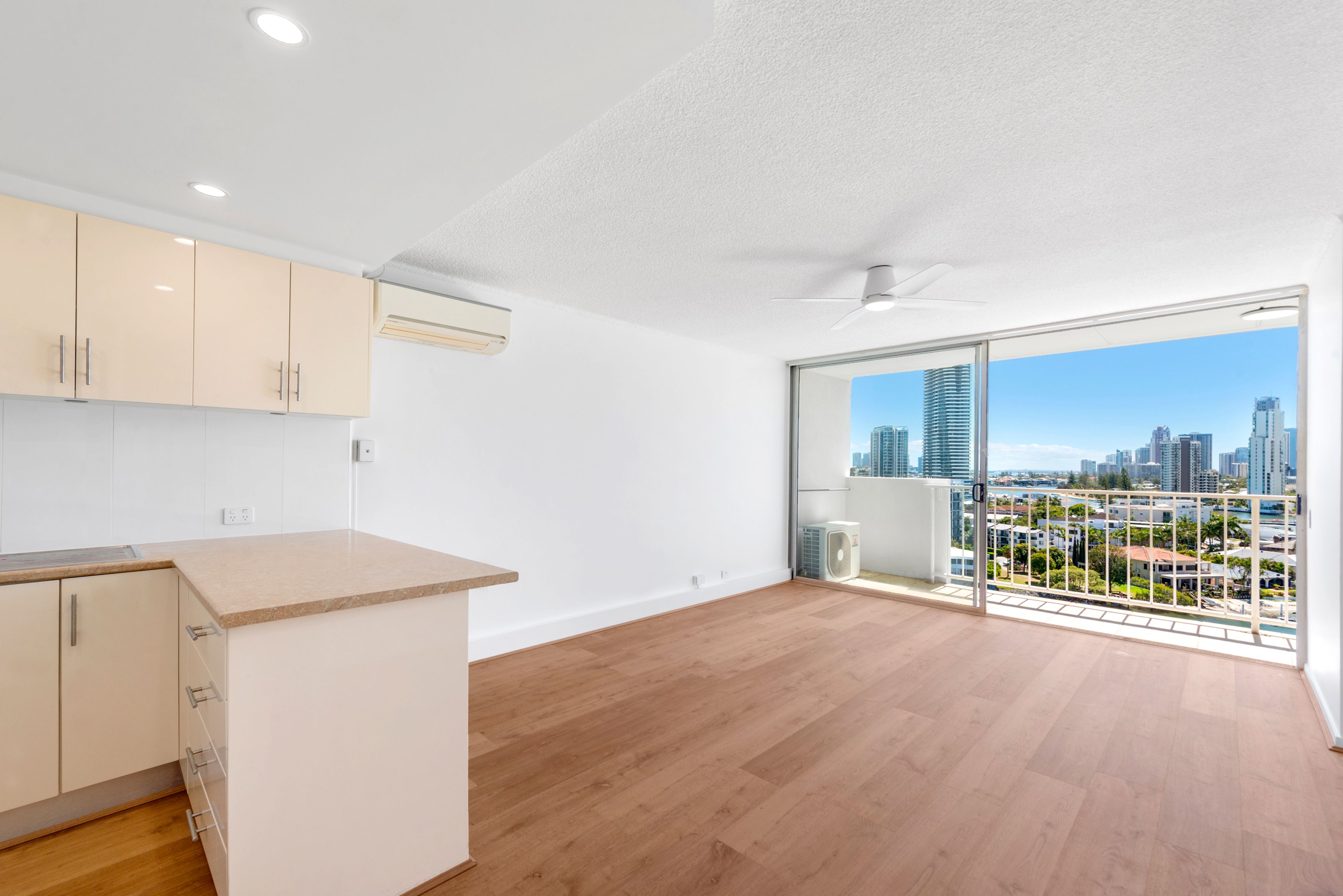 113/30 Watson Esplanade — photo 7 of 11