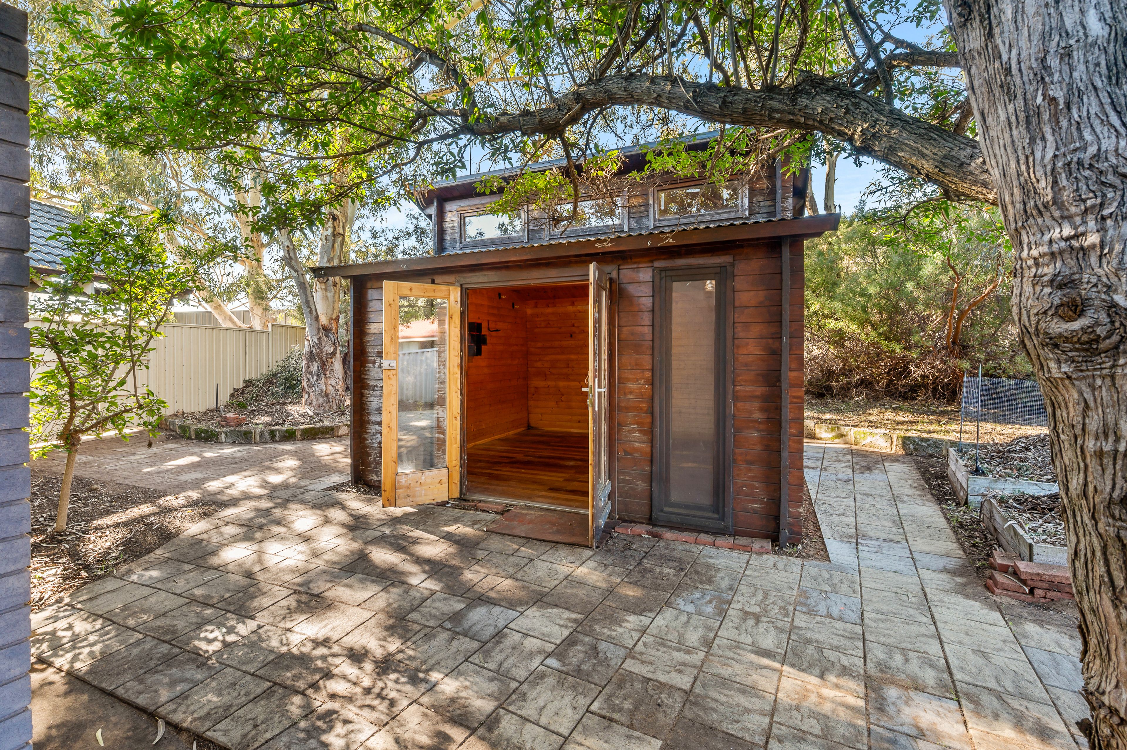 13 Erpingham Road — photo 15 of 25