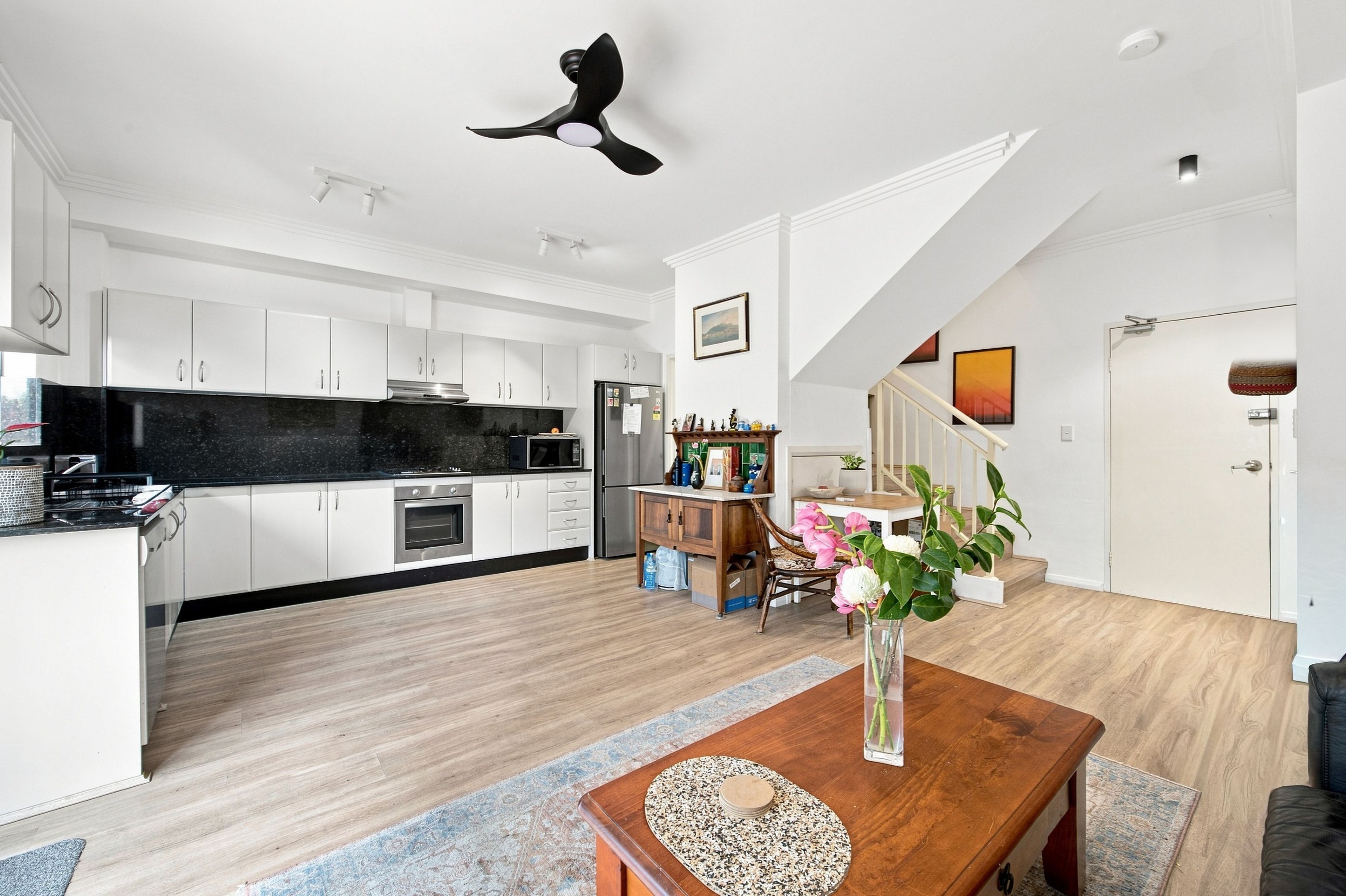 2/260-264 Liverpool Road — photo 3 of 18
