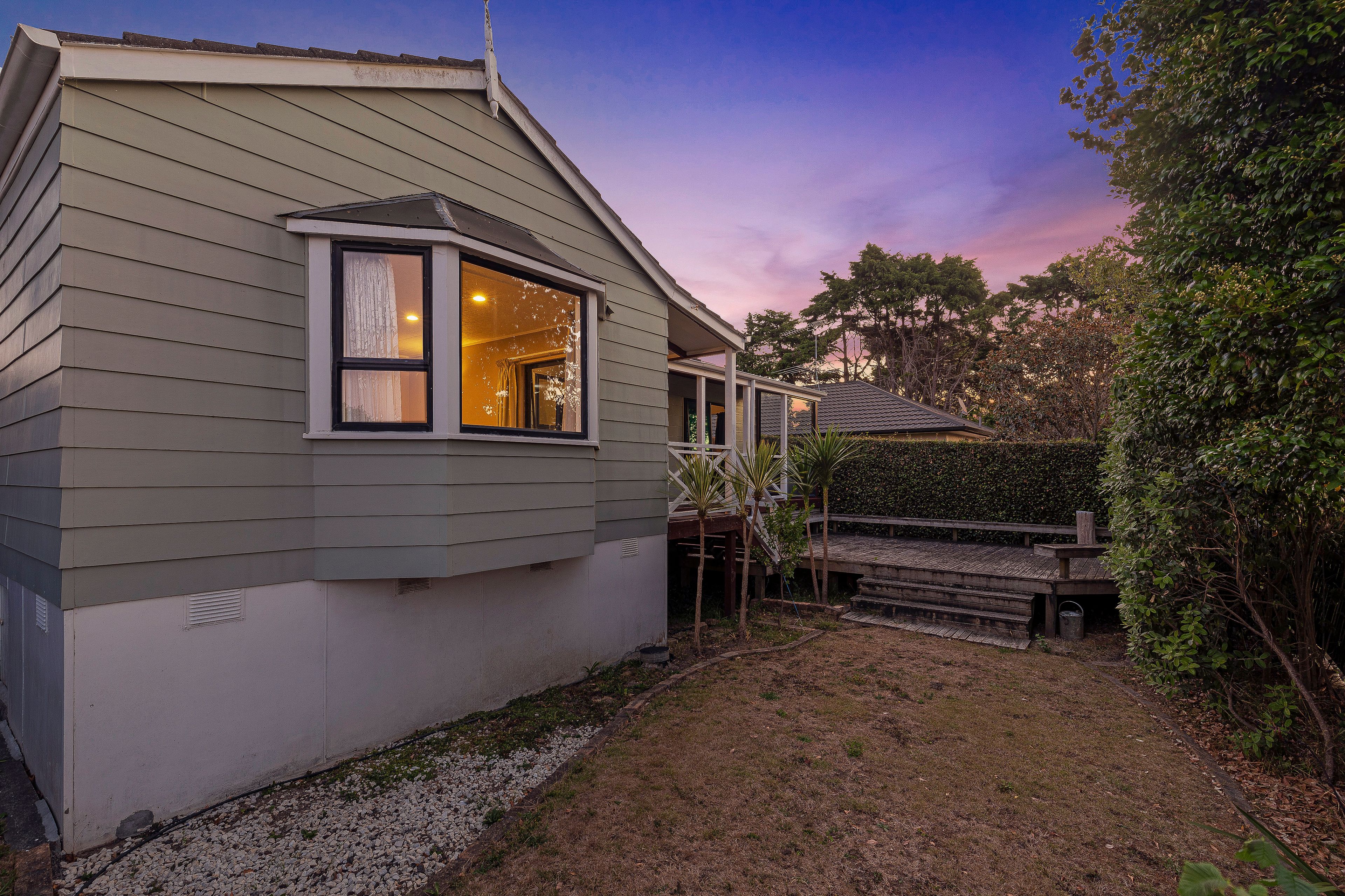 2/25 Commissariat Road, Mount Wellington, Auckland City