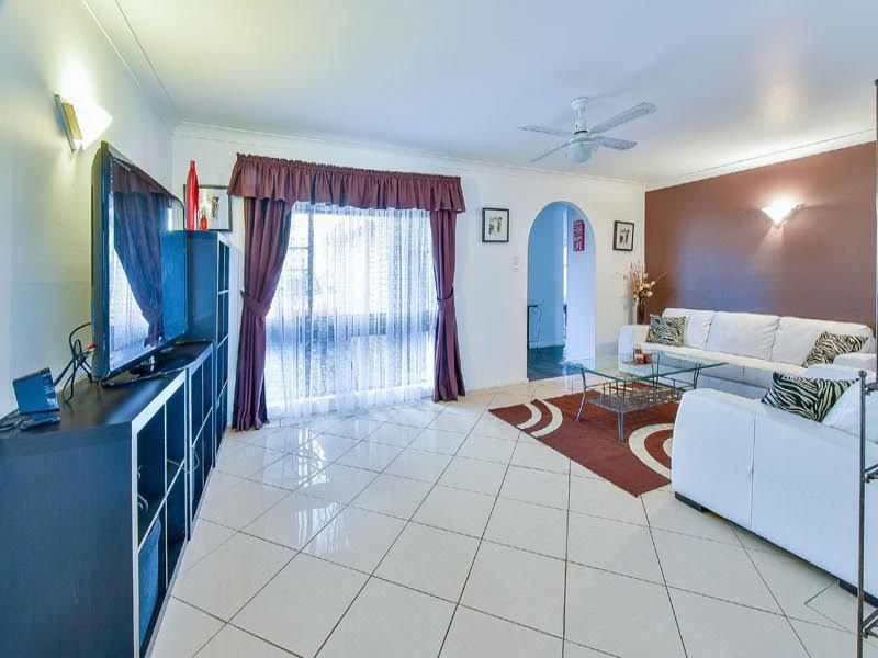 43 Coppabella Crescent, Bradbury, NSW 2560