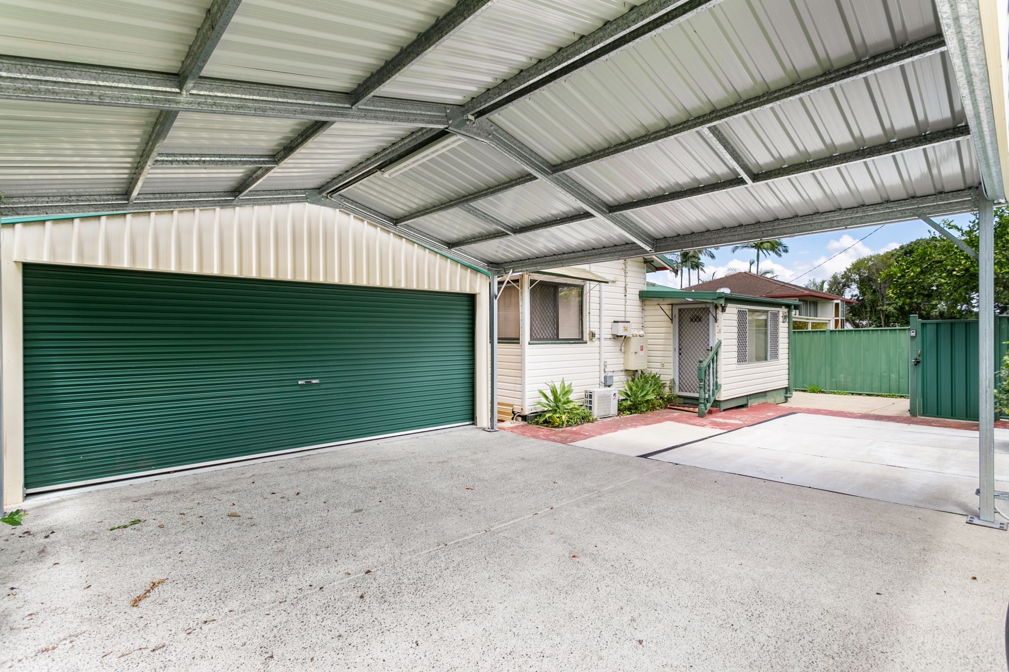 1215 Anzac Avenue, Kallangur QLD 4503