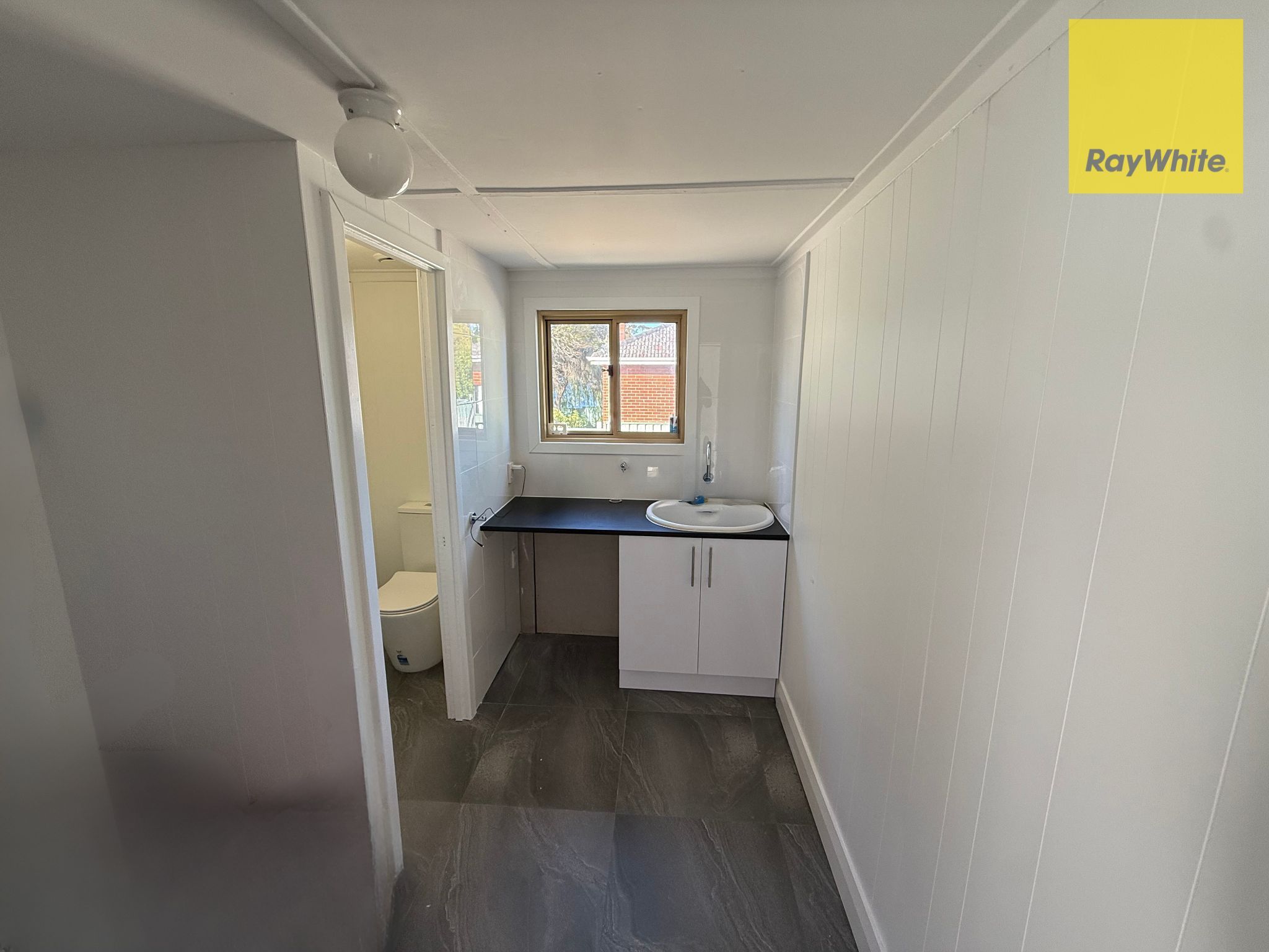1/102 Hardy Road — photo 12 of 12