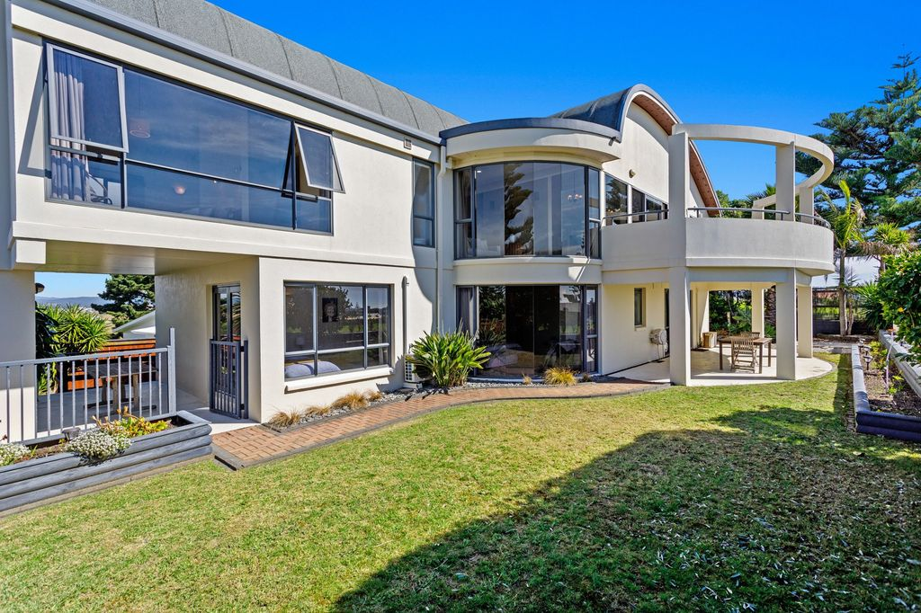 17 Island View Heights, Coastlands, Whakatane District Real Estate Ray White New Zealand