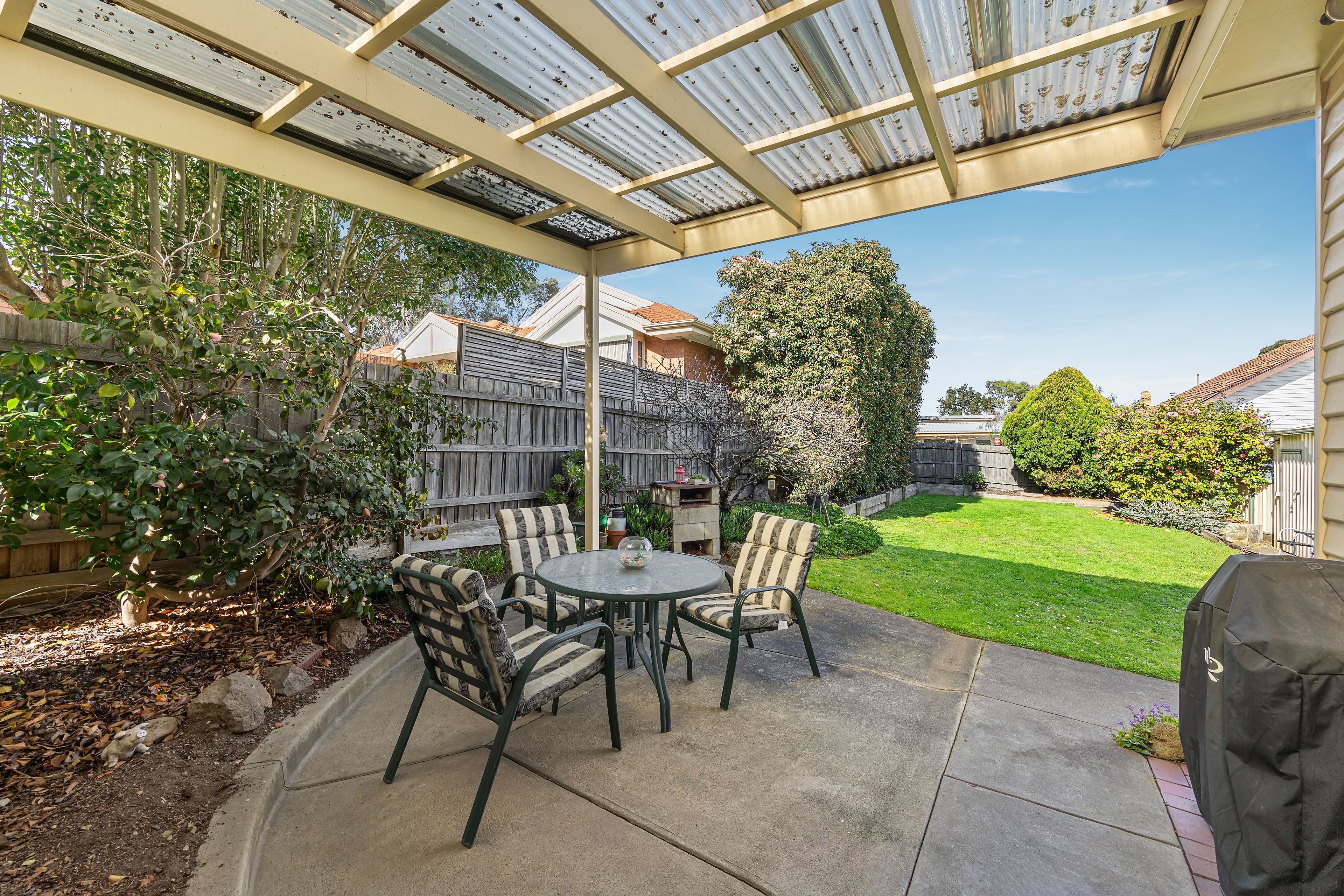 51 May Street — photo 11 of 14