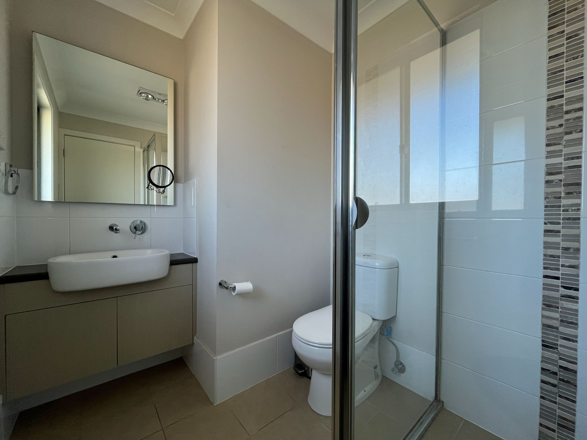 16 Halloway Boulevard — photo 7 of 11