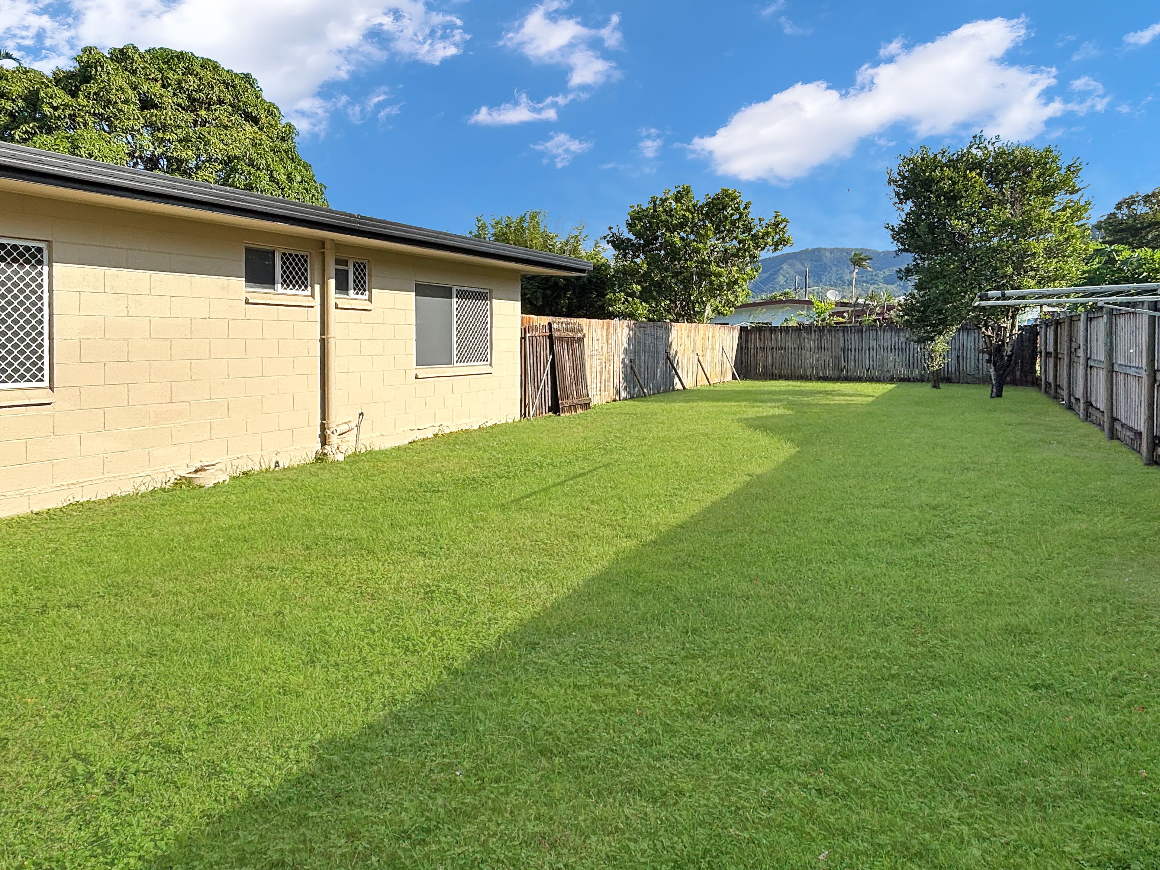 1/61 Hayward Street — photo 10 of 10