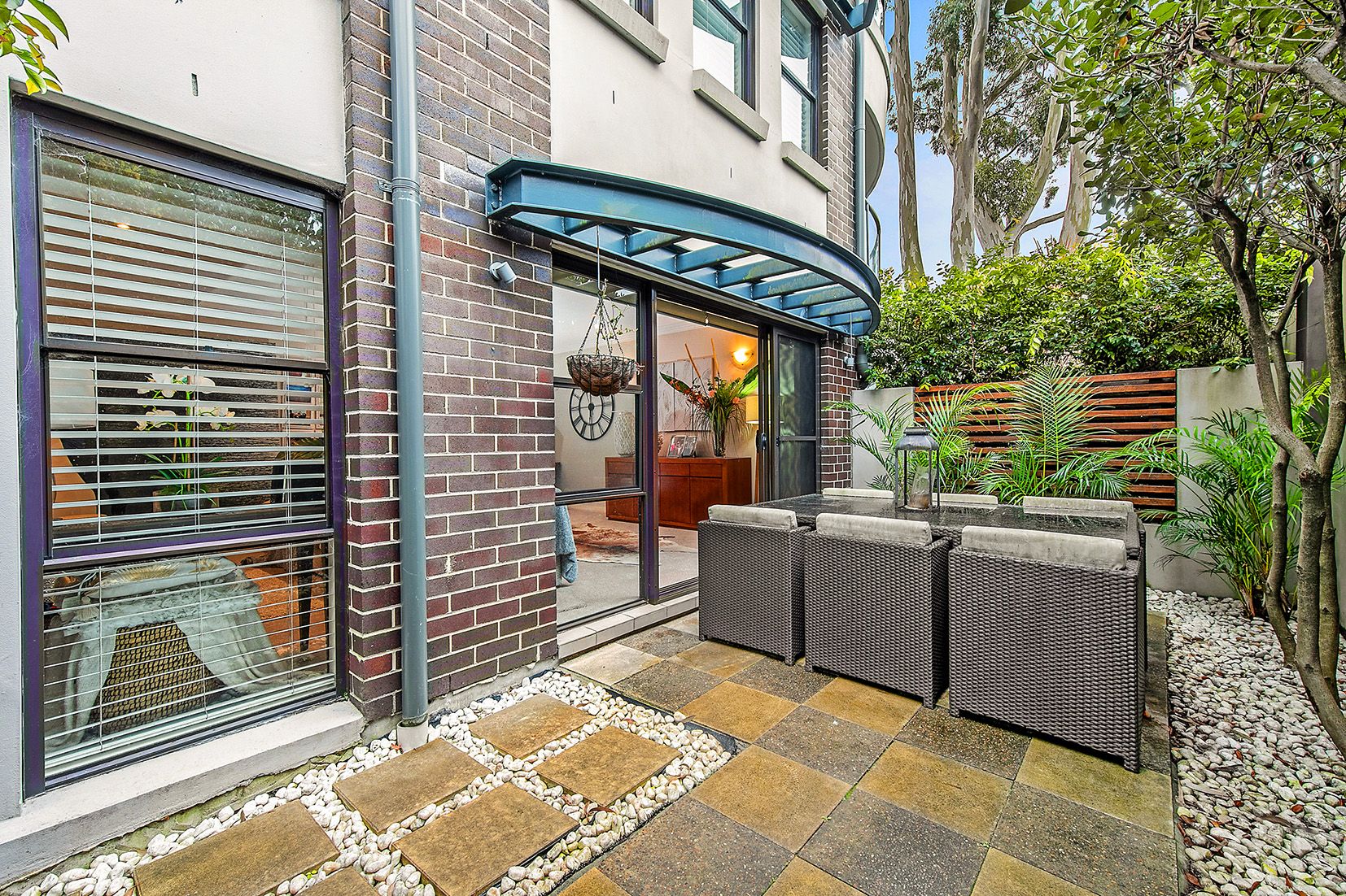 691-695 Warringah Road, Forestville NSW 2087