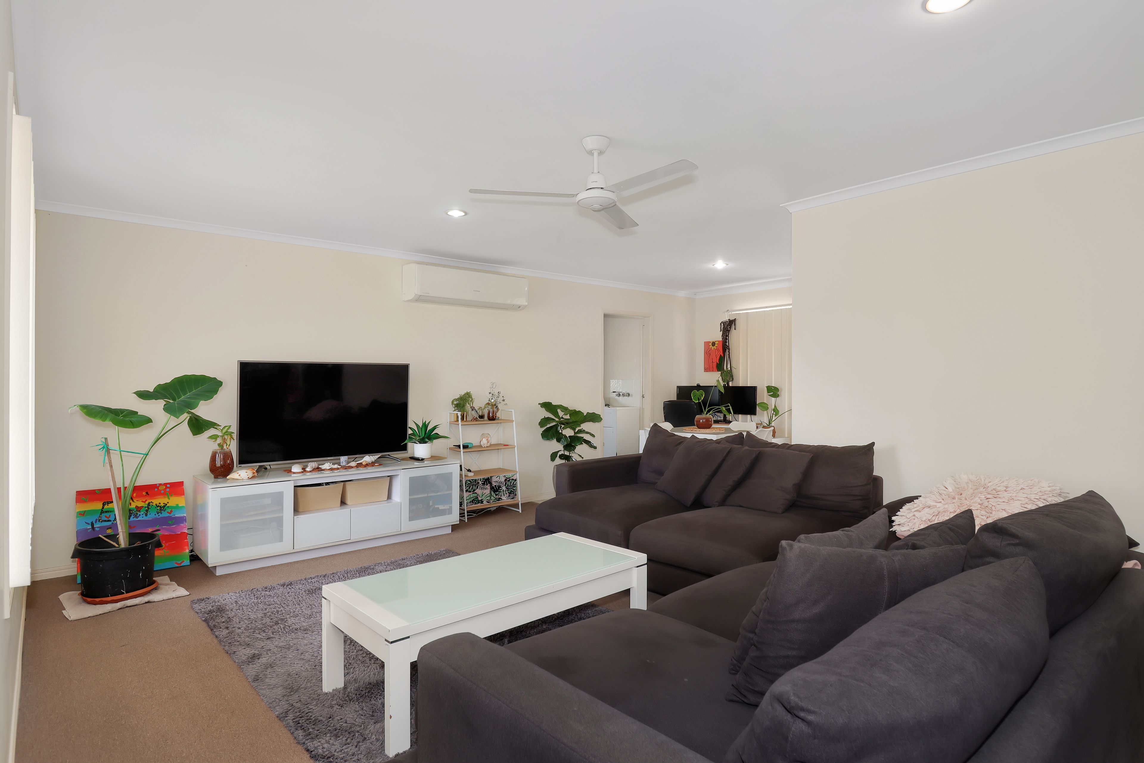 13 Topaz Circuit, Urangan, QLD 4655