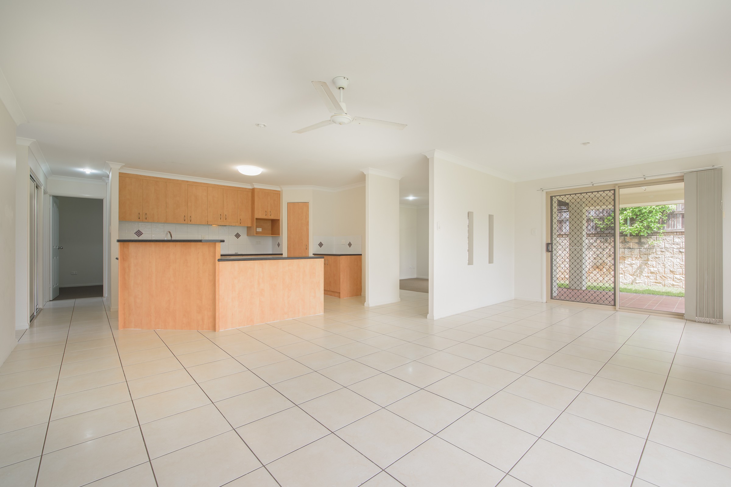 14 Dorinda Close, Clinton, QLD 4680