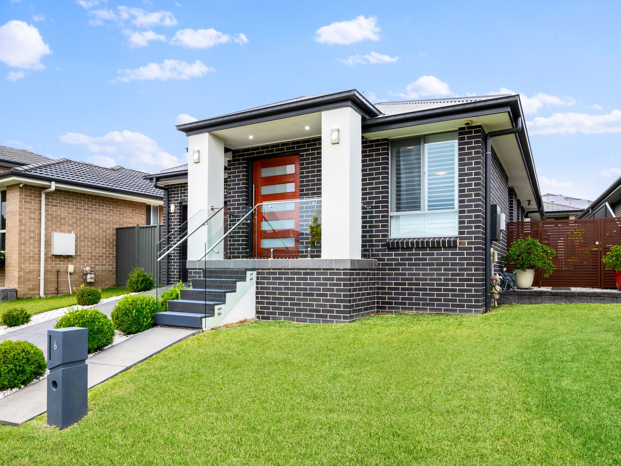 6 Juliana Street, JORDAN SPRINGS, NSW 2747