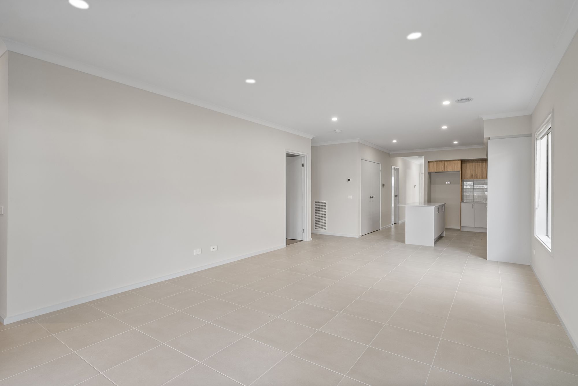 53 Racka Road — photo 5 of 13
