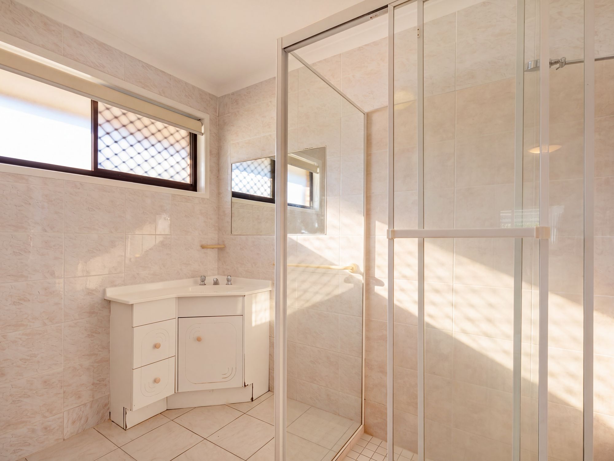6 Bowline Road — photo 11 of 19
