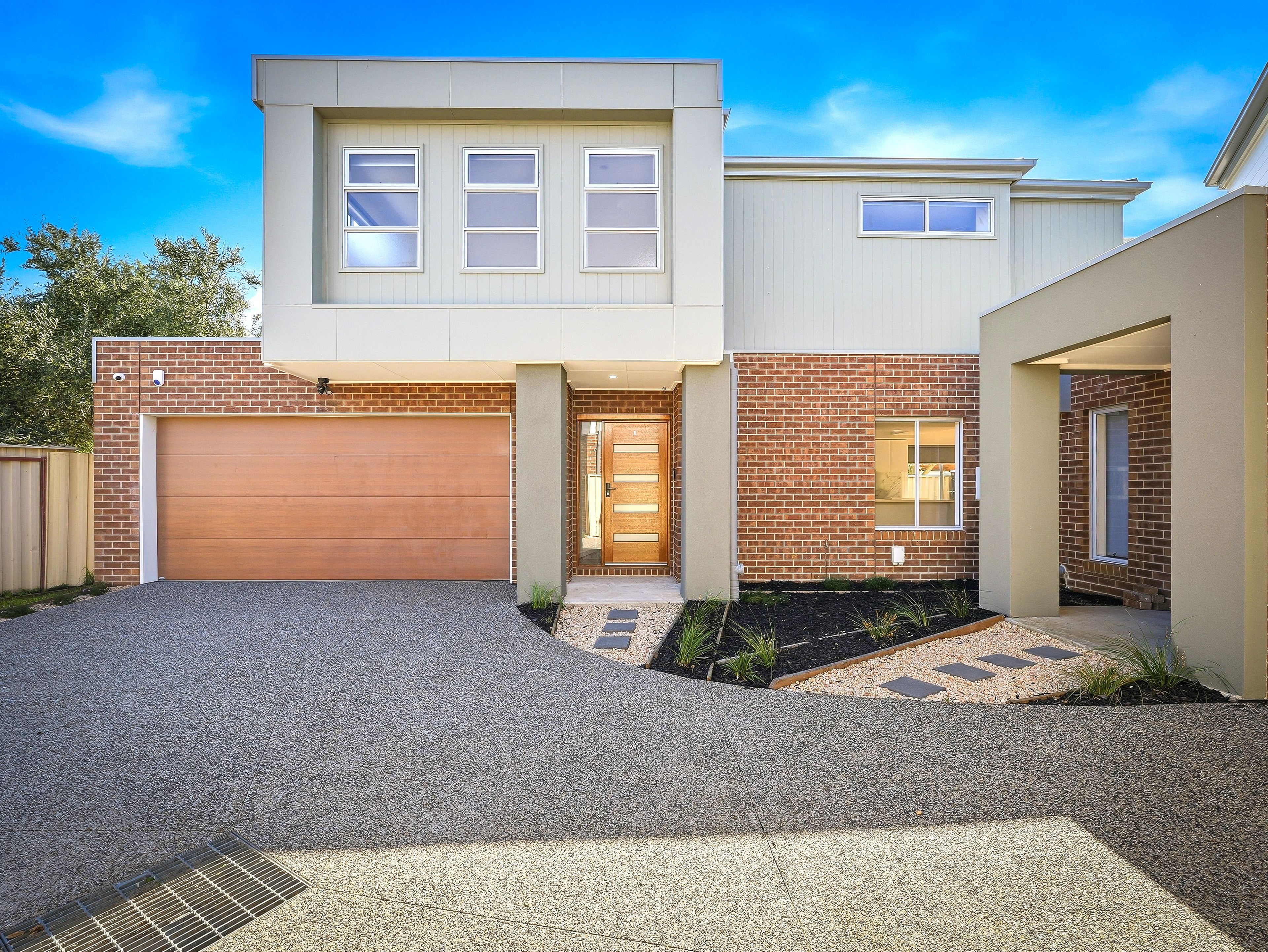 2/10 Davern Court — photo from Ray White Werribee