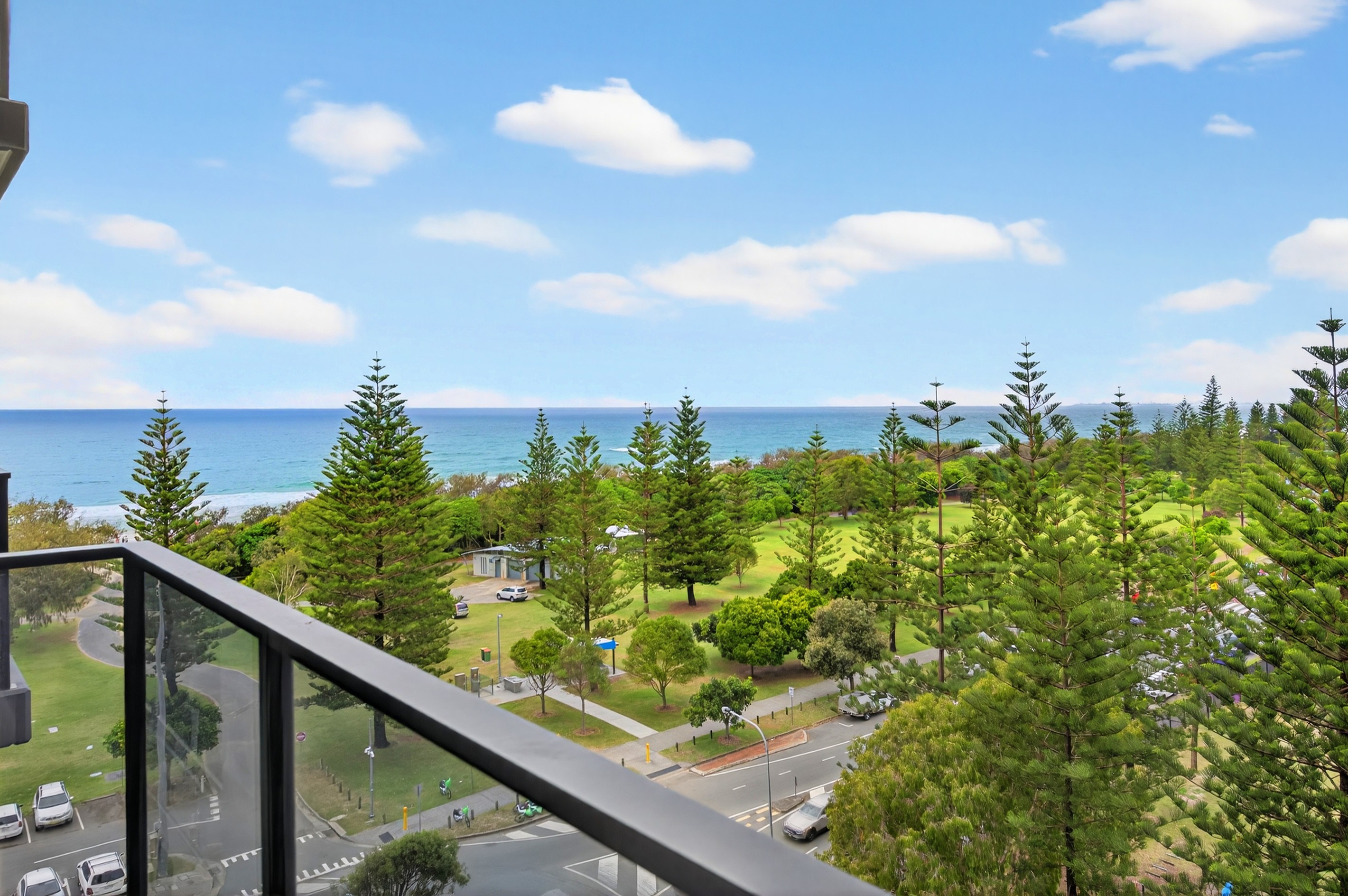 704/185 Old Burleigh Road, Broadbeach, QLD 4218
