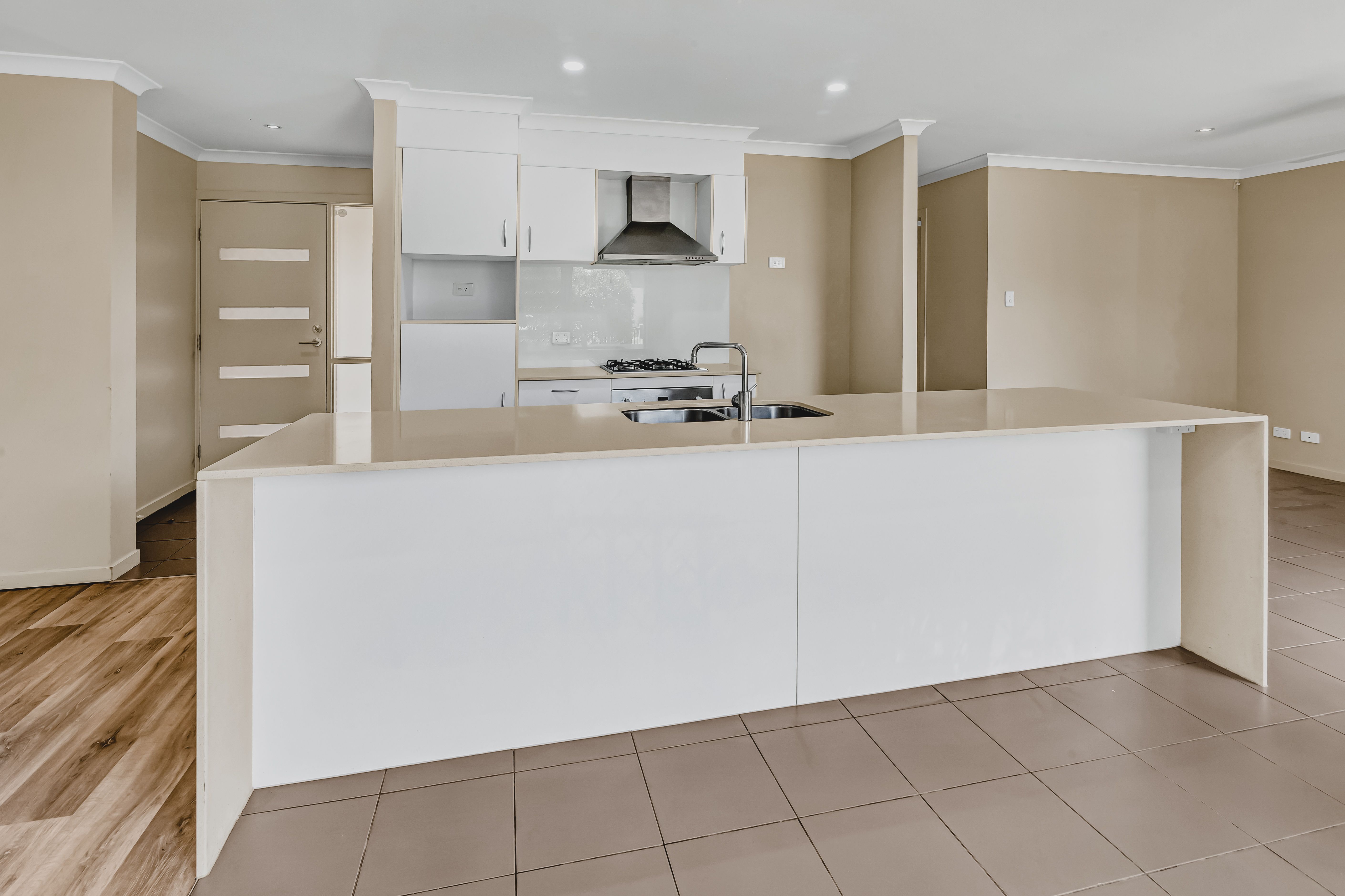8 Holl Lane, Coomera QLD 4209