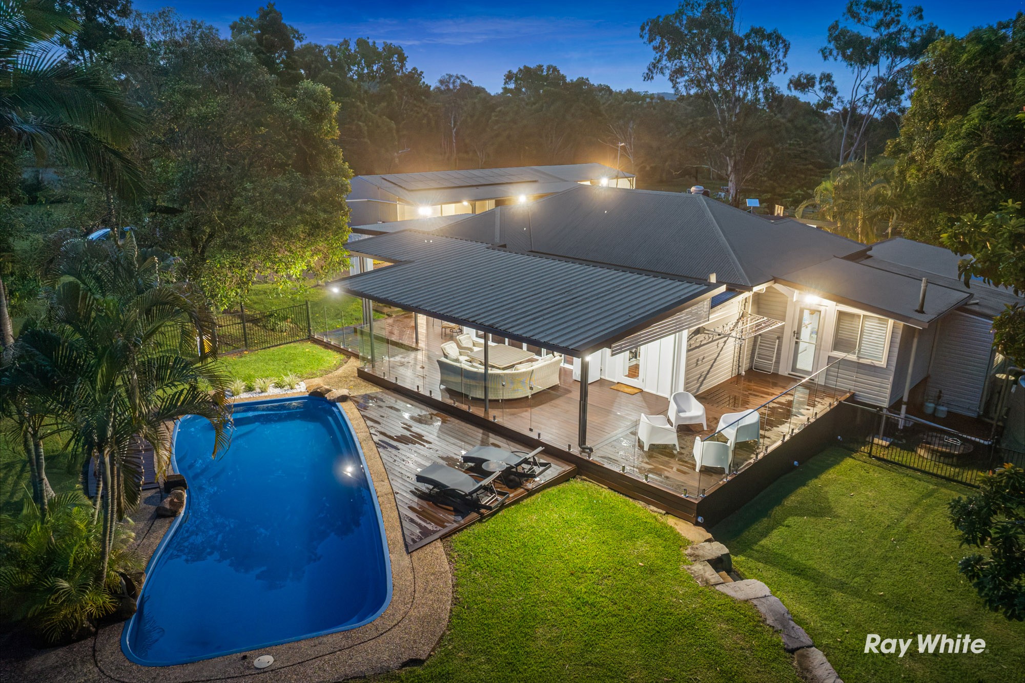 144 Howes Road, Farnborough, QLD 4703