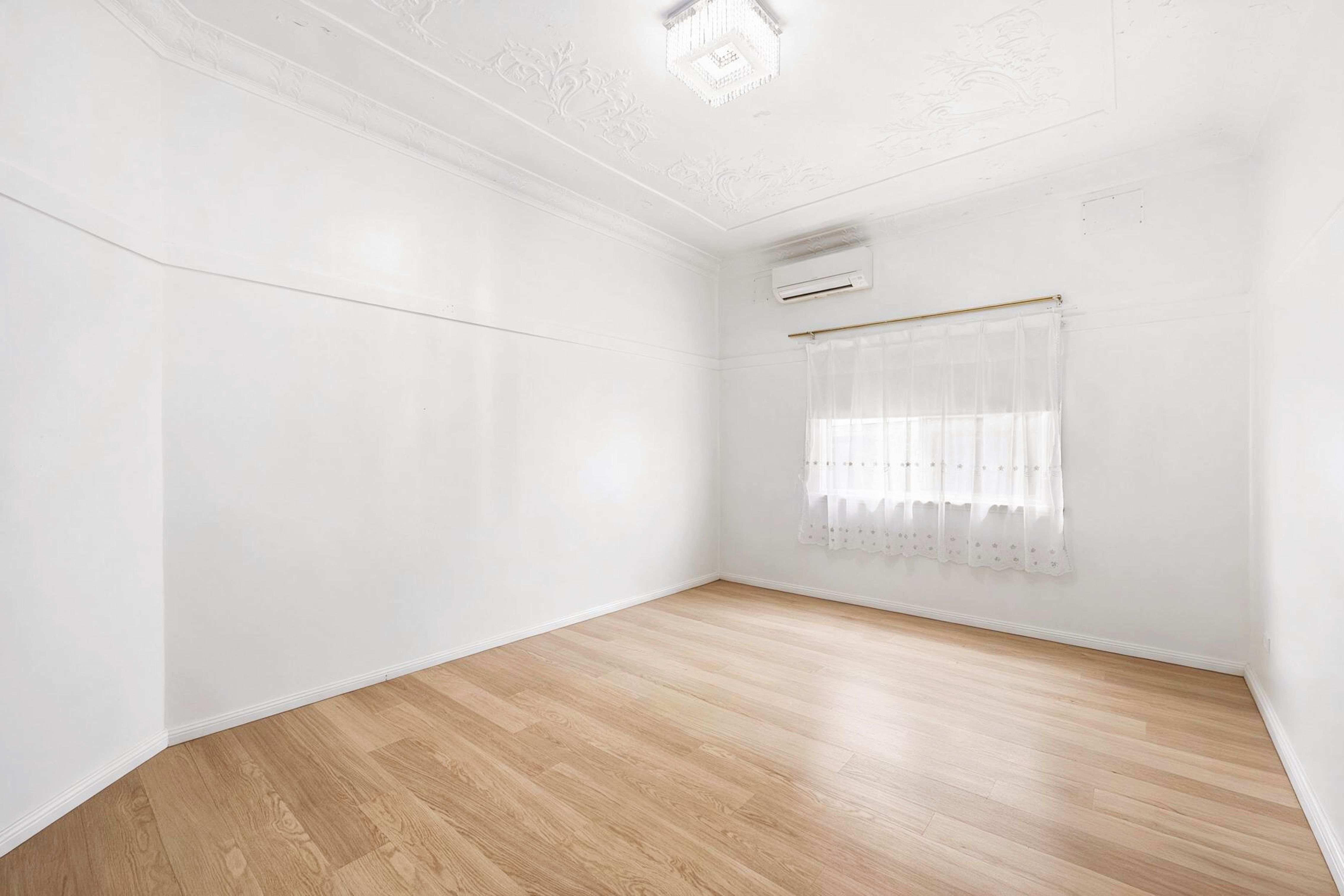 23 Addington Avenue — photo 5 of 18