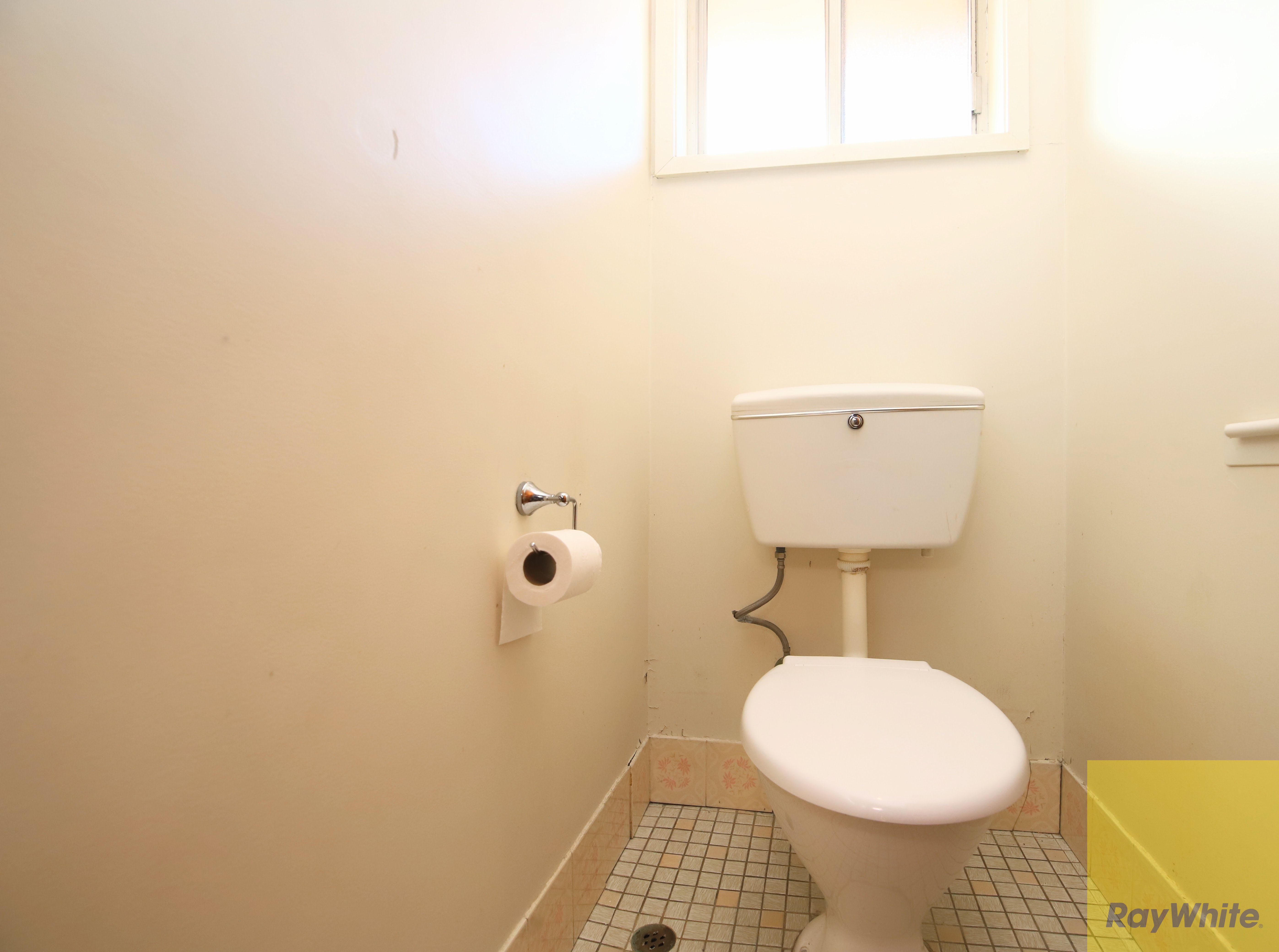 39 Saric Avenue — photo 6 of 12