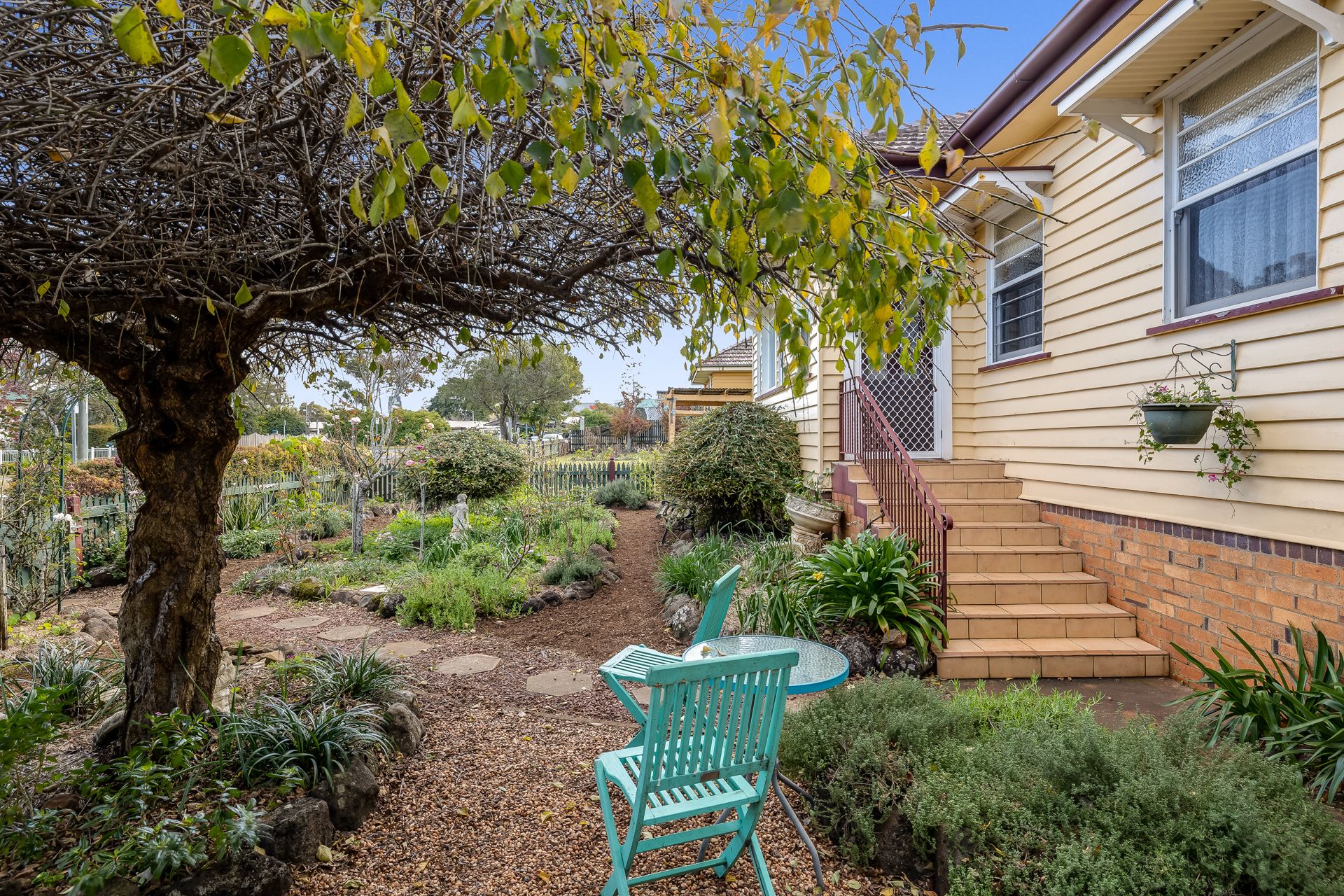 3 Betty Street, Newtown, QLD 4350