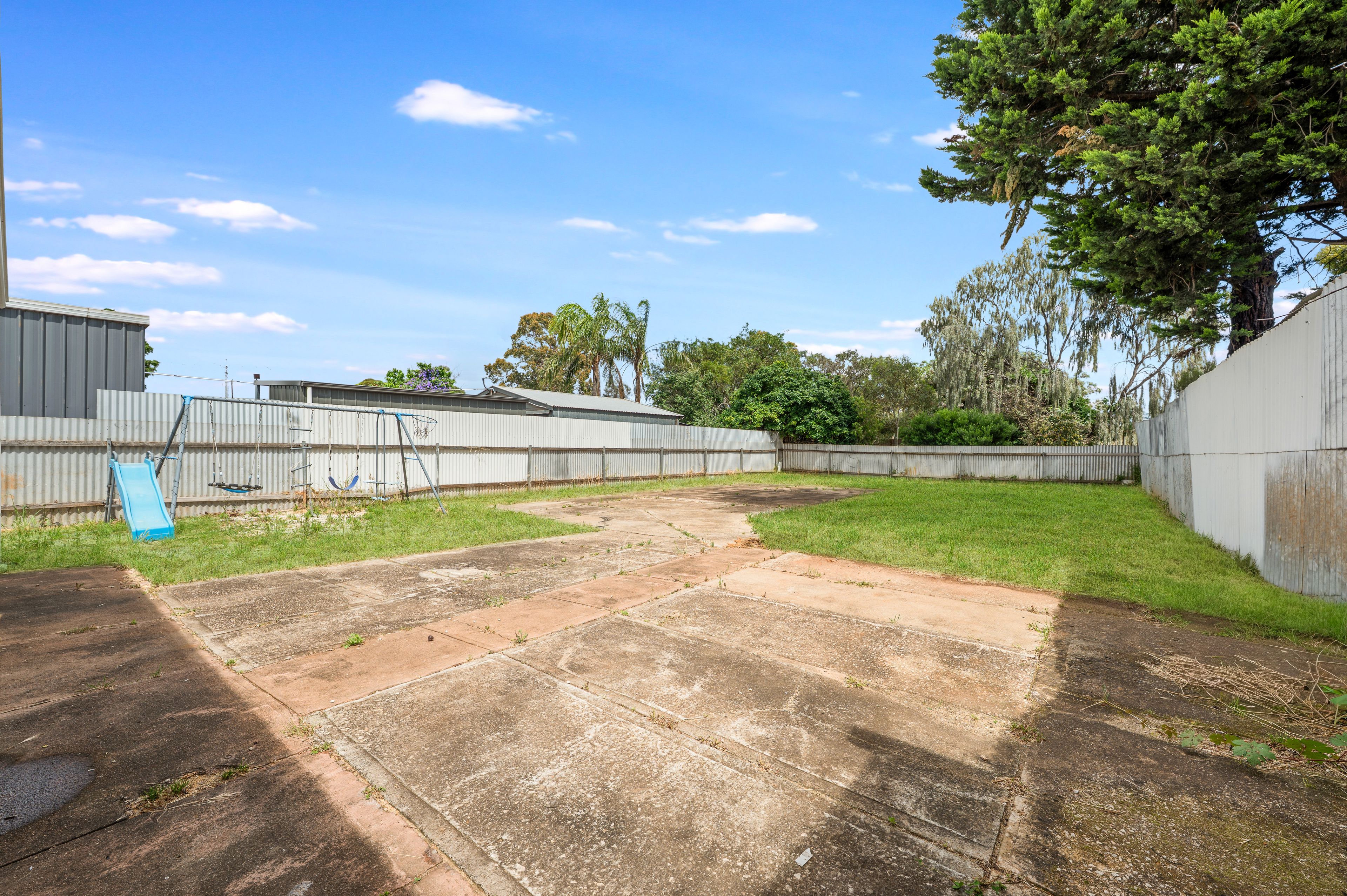 58 Mofflin Road — photo 13 of 14