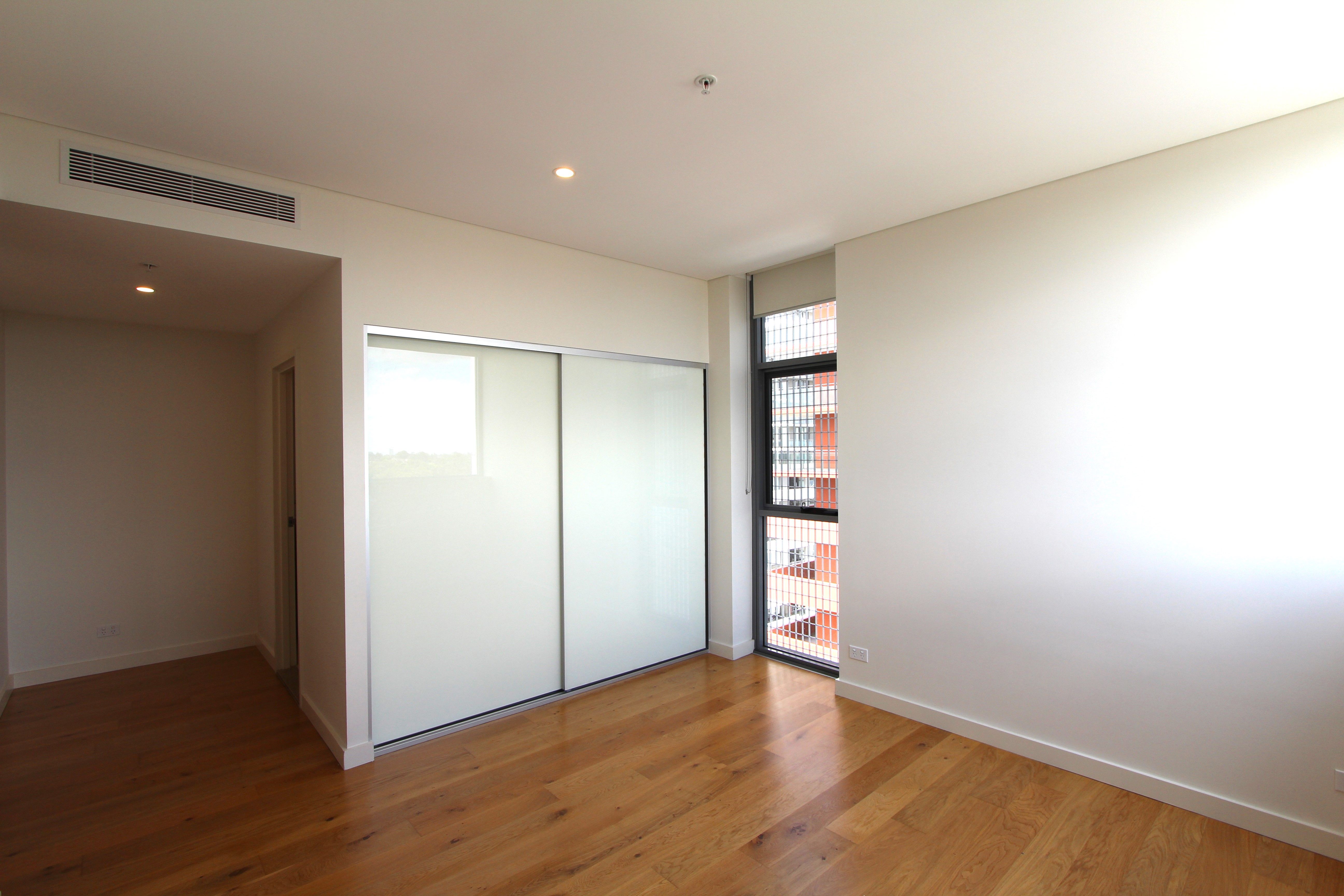 1110/5 Mooltan Avenue — photo 5 of 14