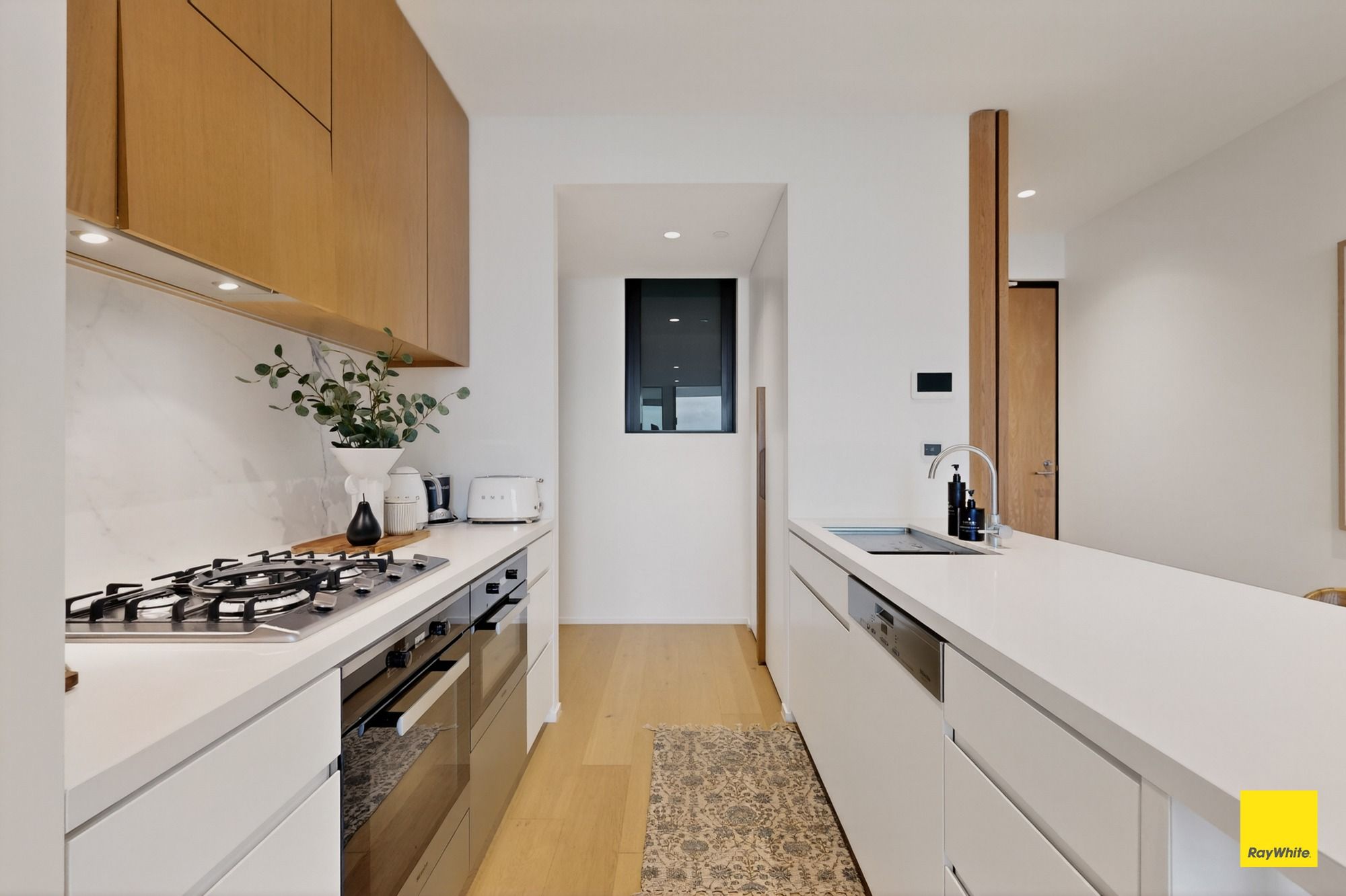 2803/443 Queen Street — photo 4 of 15