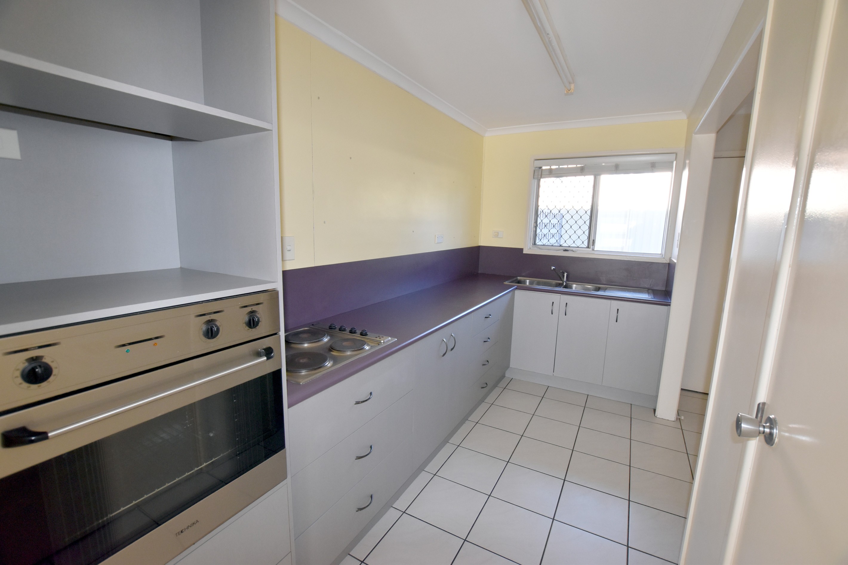 4/15 Glenlyon Street, Gladstone Central, QLD 4680