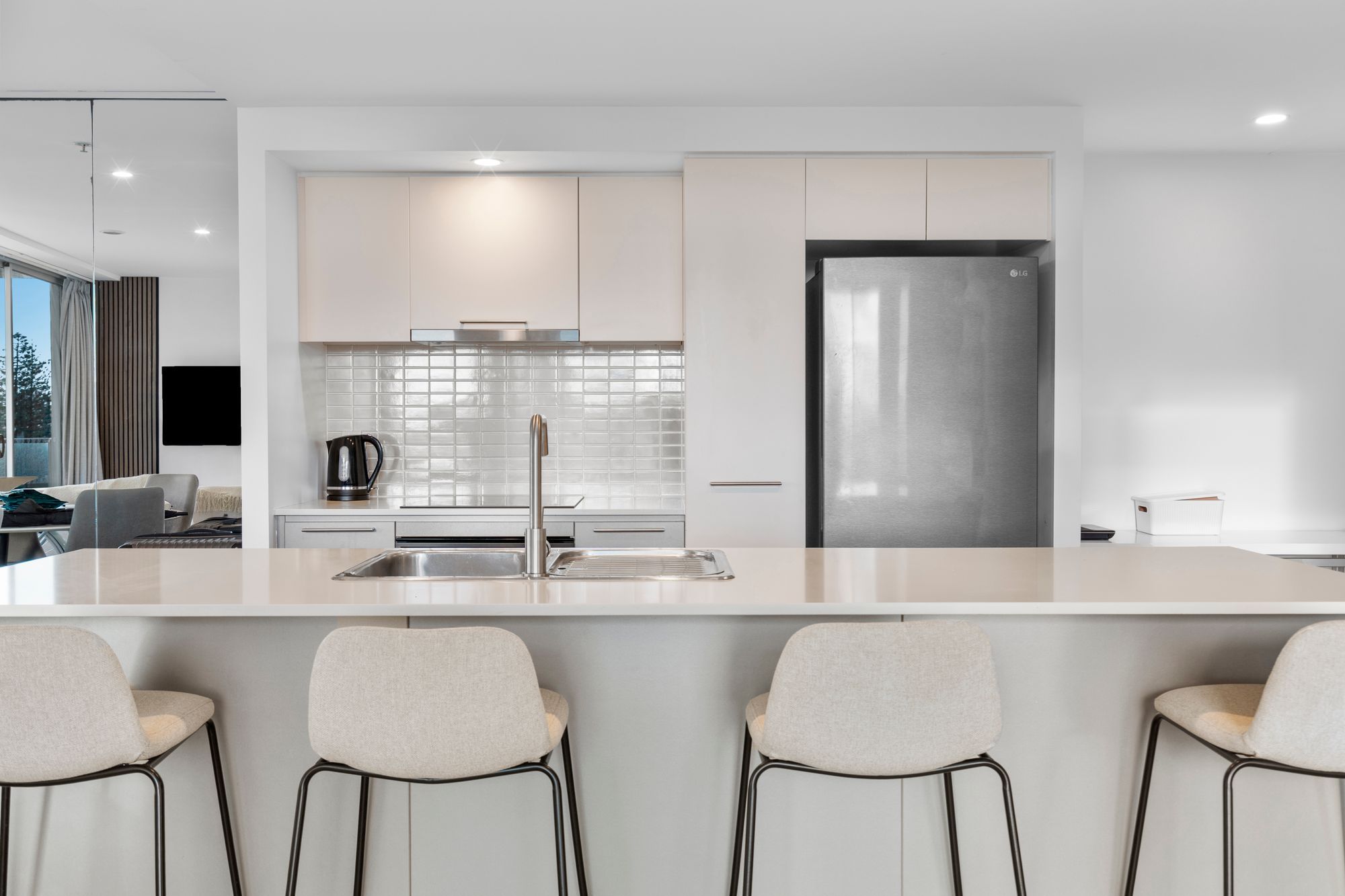 702/18 Enderley Avenue, Surfers Paradise, QLD 4217