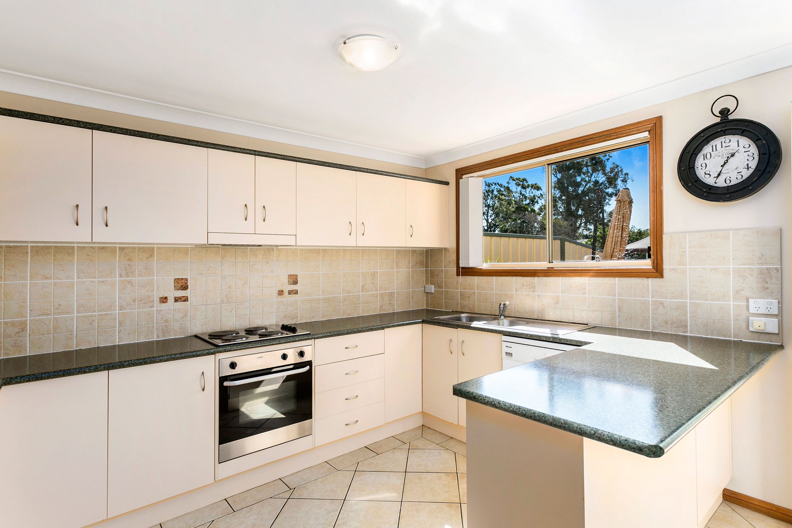 4/149-151 Central Avenue, Oak Flats, NSW 2529