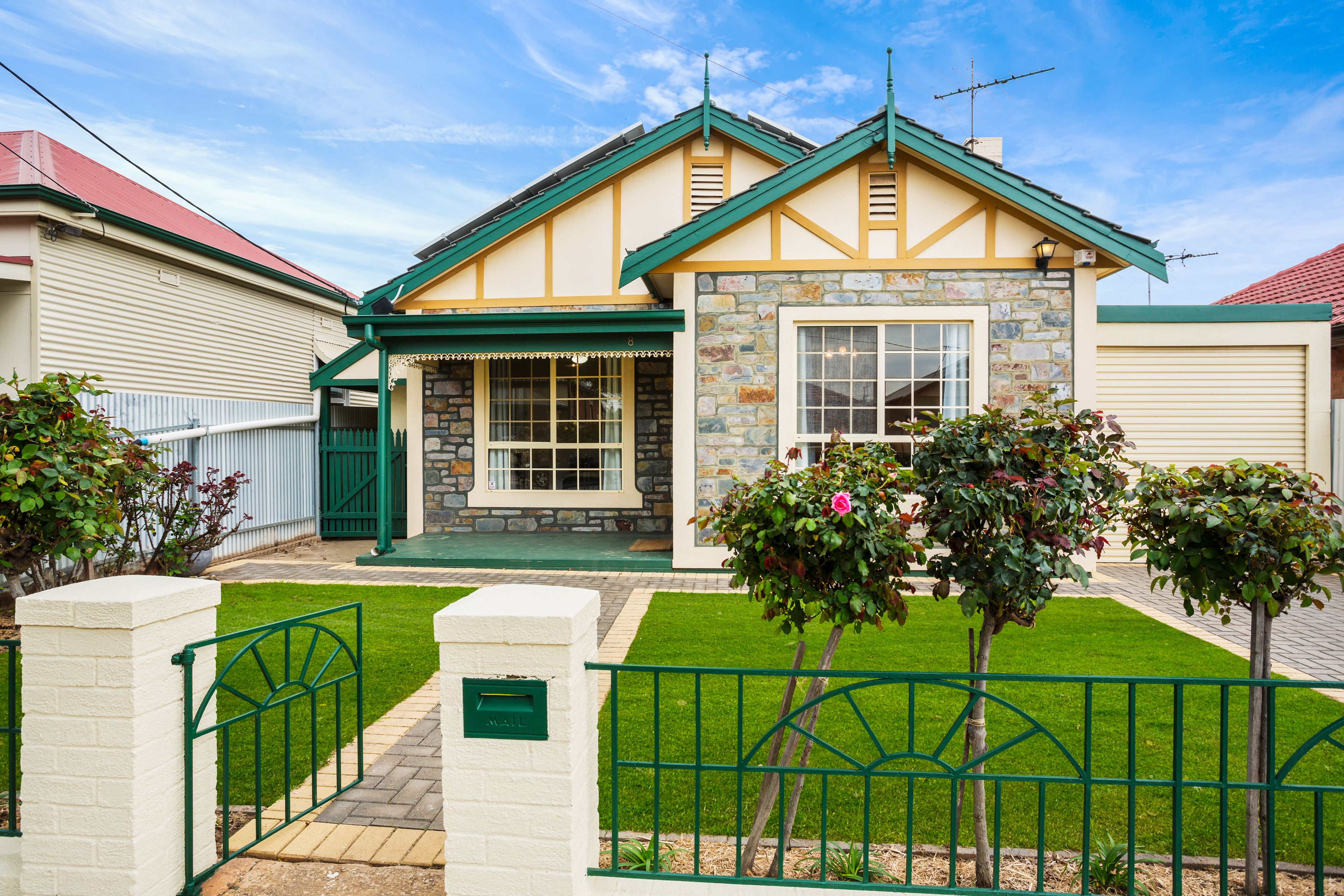 8 Victoria Street, Albert Park SA 5014