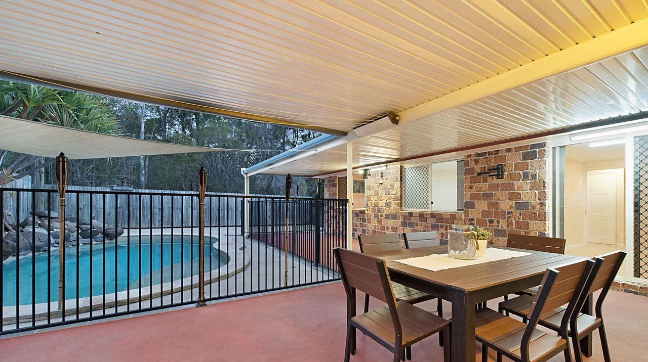 15 Sandwell Crescent, Kippa-Ring, QLD 4021