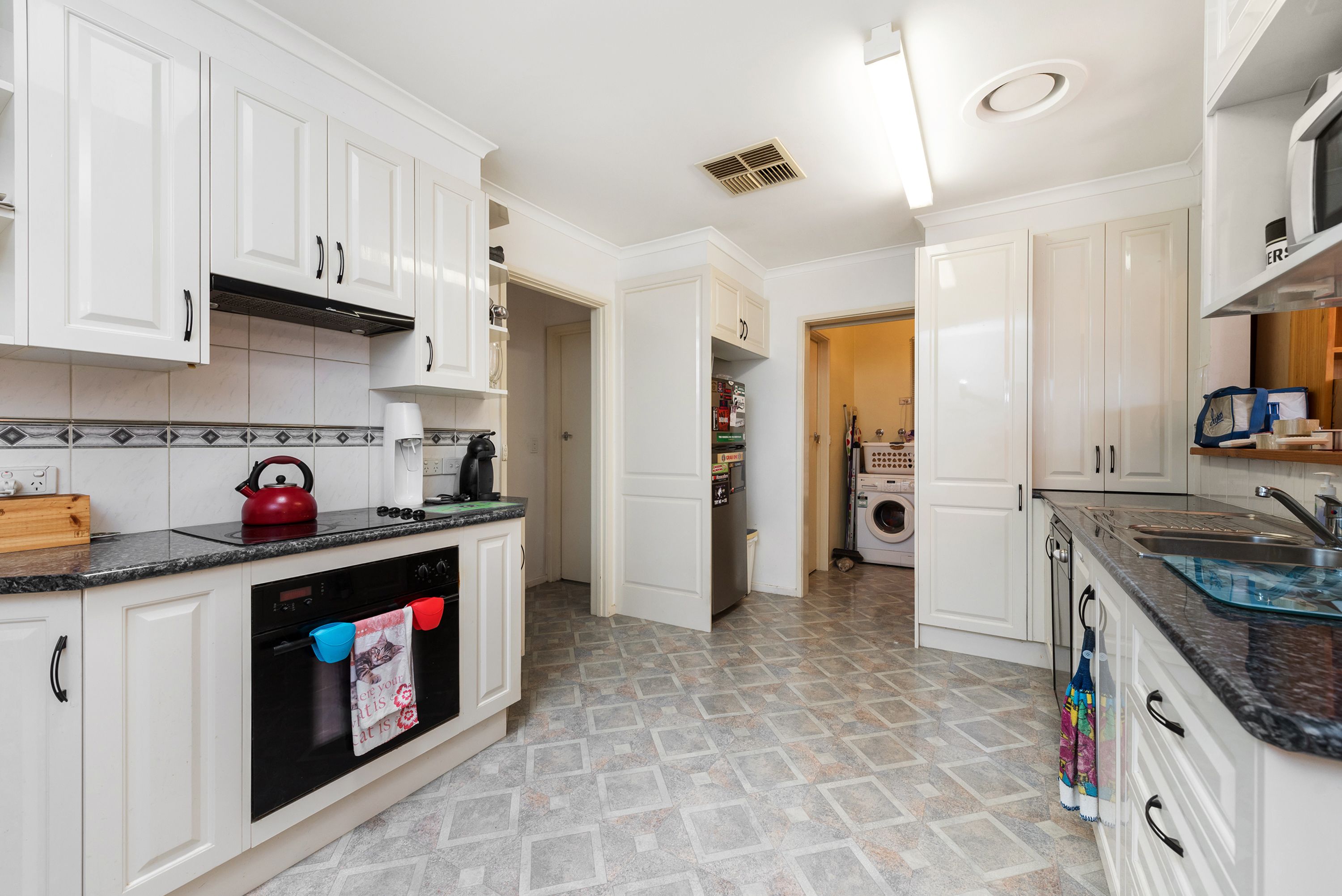 18 Conn Street, Ferntree Gully, VIC 3156