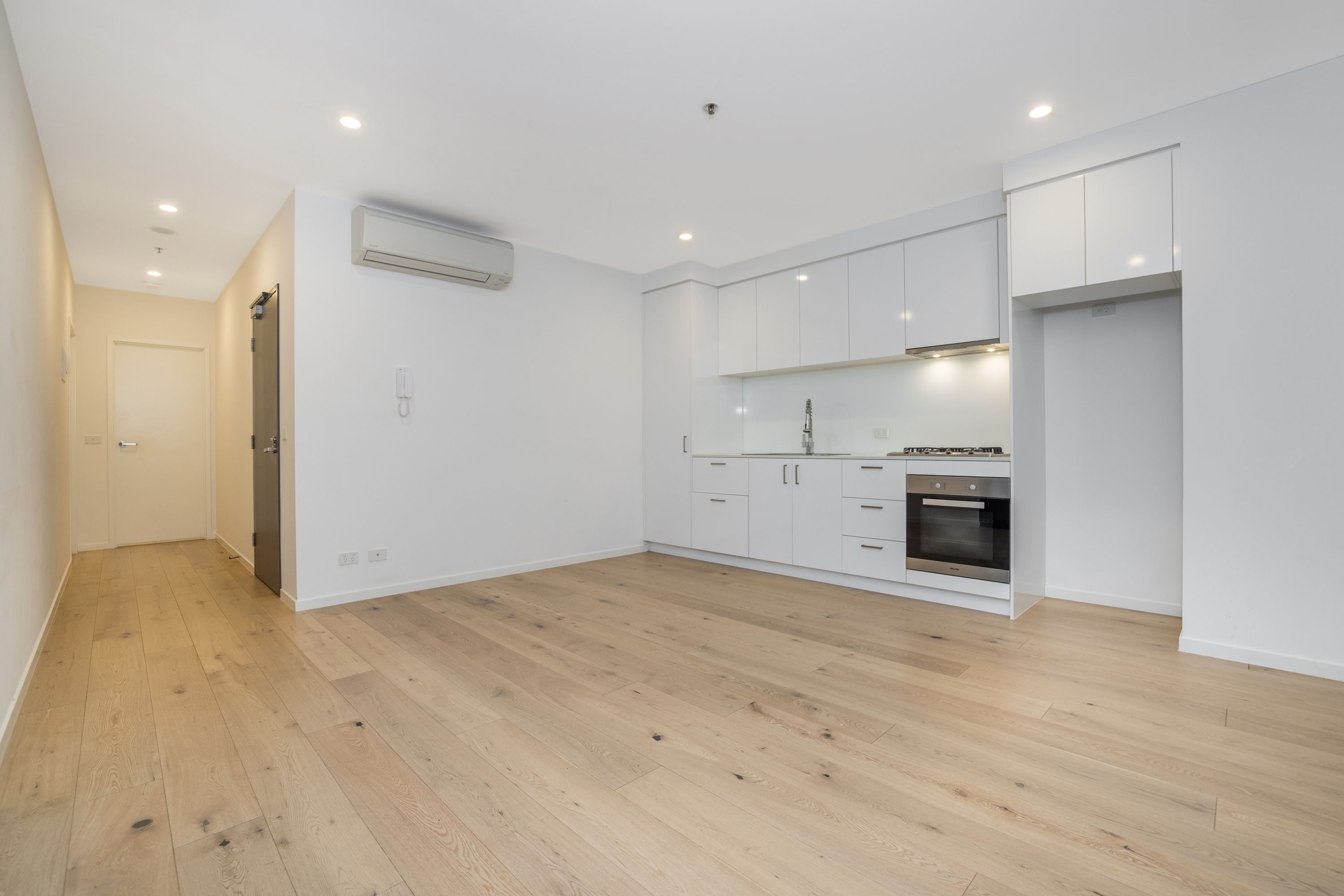 204/849 Burwood Road, Hawthorn East, VIC 3123