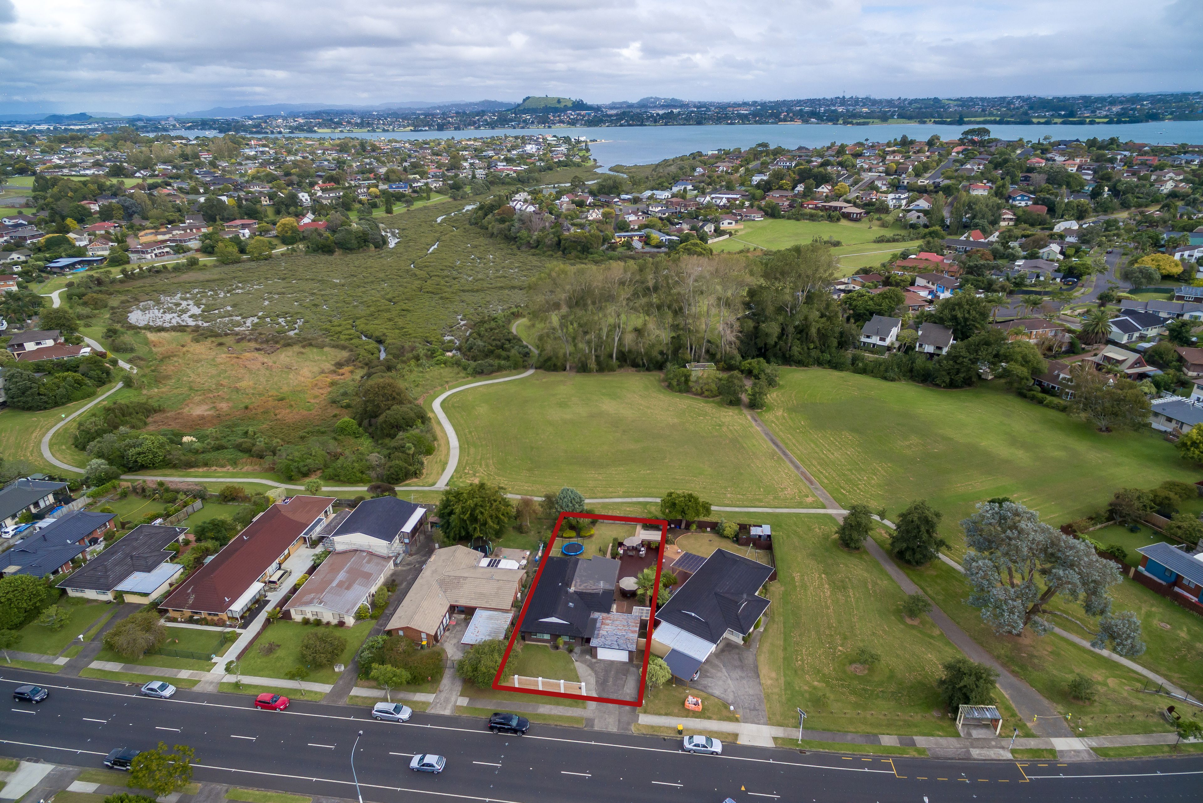 109 Prince Regent Drive, Half Moon Bay, Manukau City