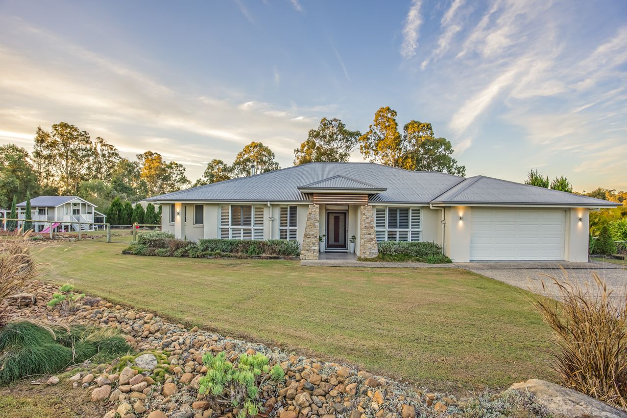 Homes for sale in Oxenford, Nerang and nearby Ray White Canungra
