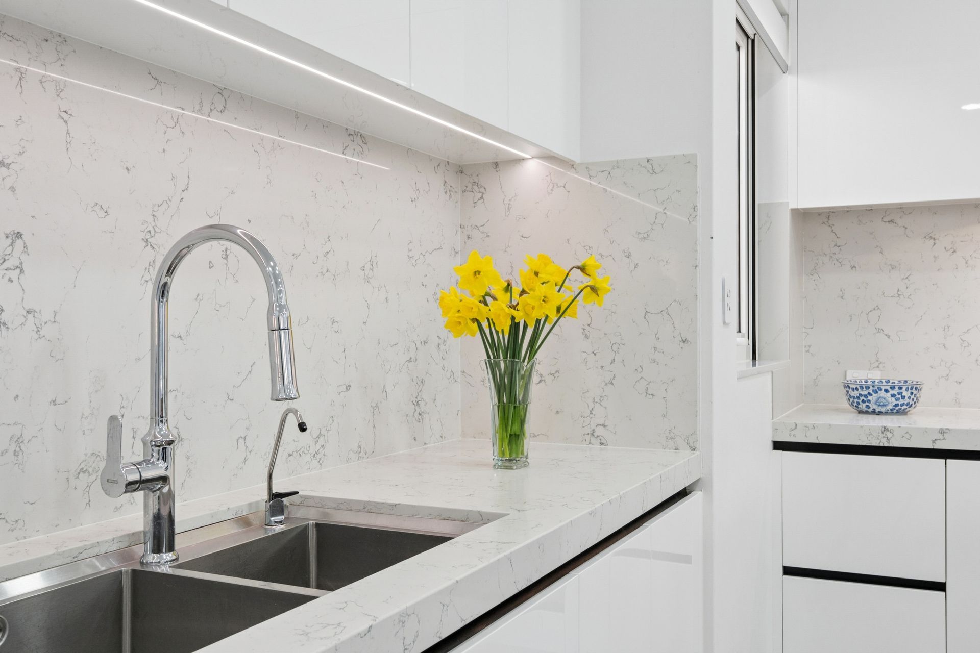 2/85 Wray Avenue — photo 4 of 30