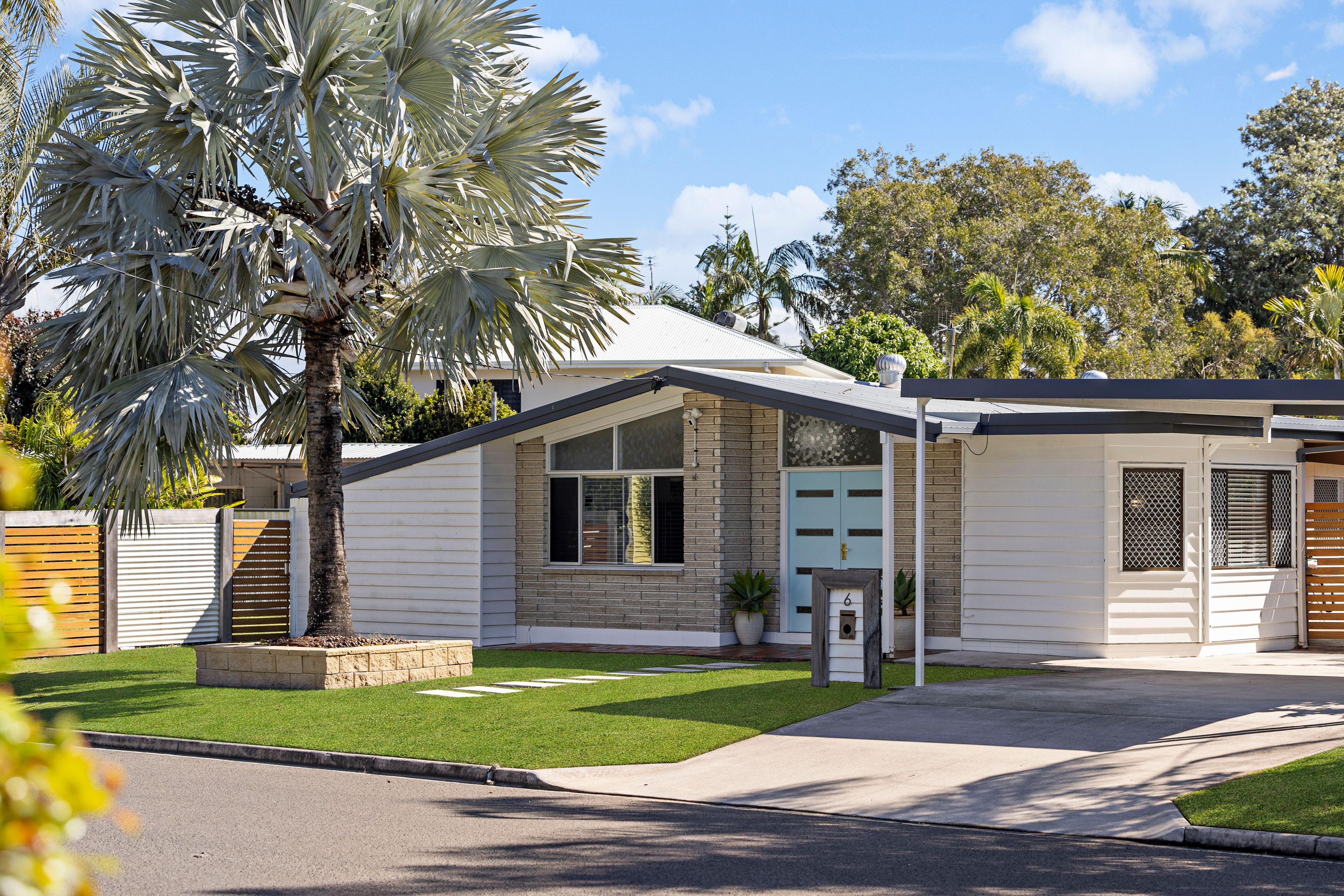 6 Dalby Street, Maroochydore QLD 4558